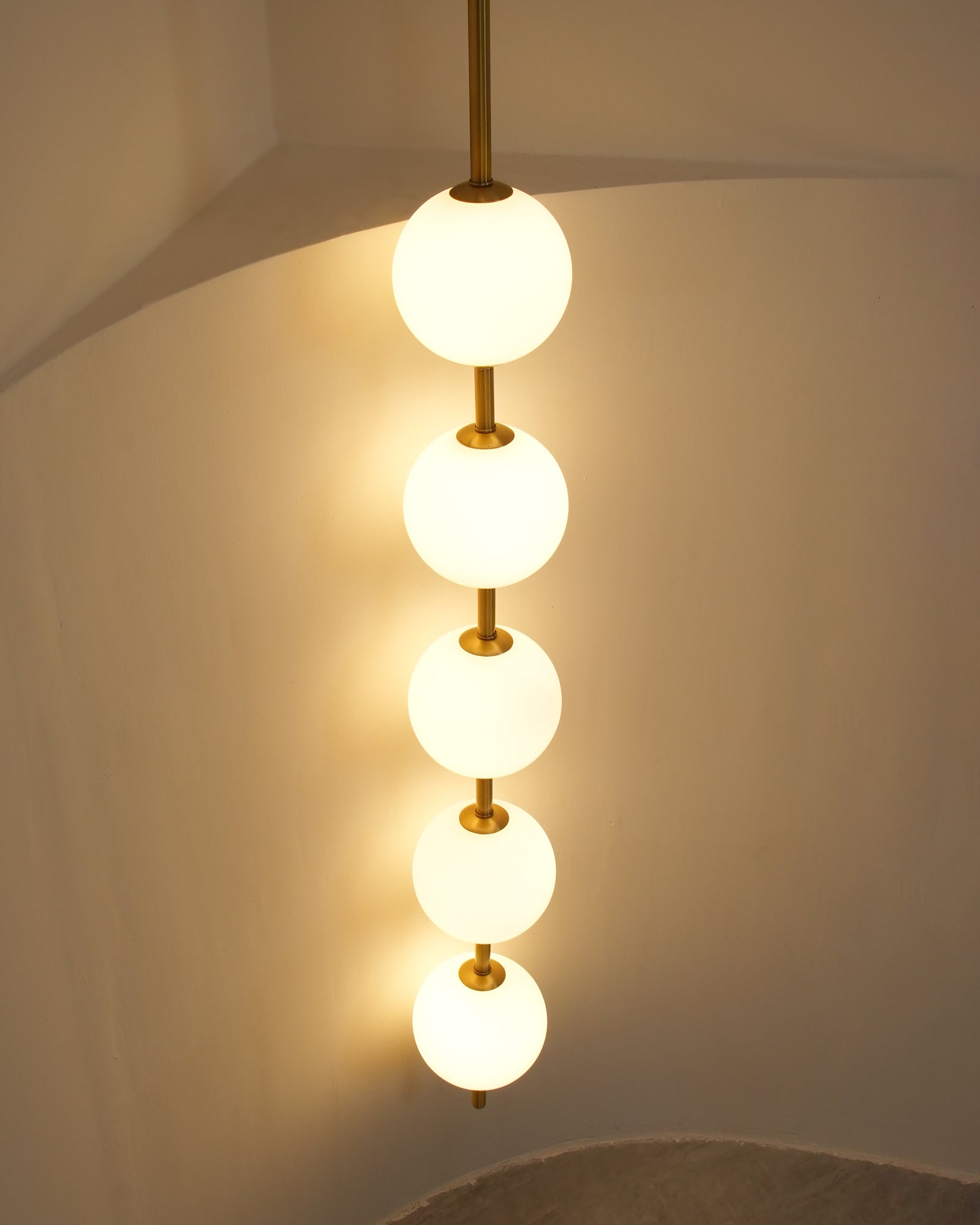 Vertical Balls Wall Lamp - Lumpaz