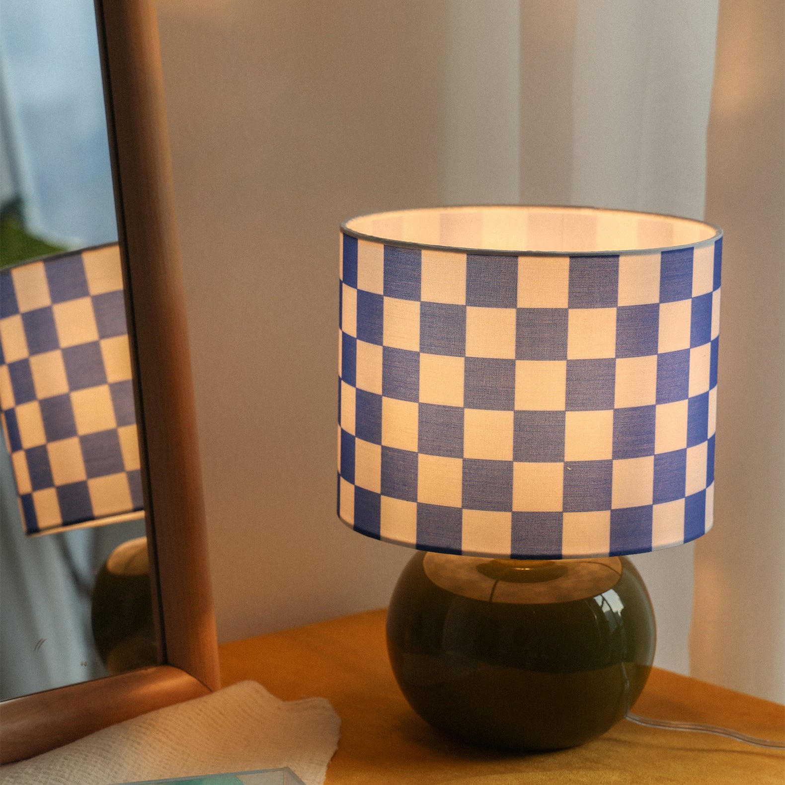 Checkerboard Table Lamp - Lumpaz