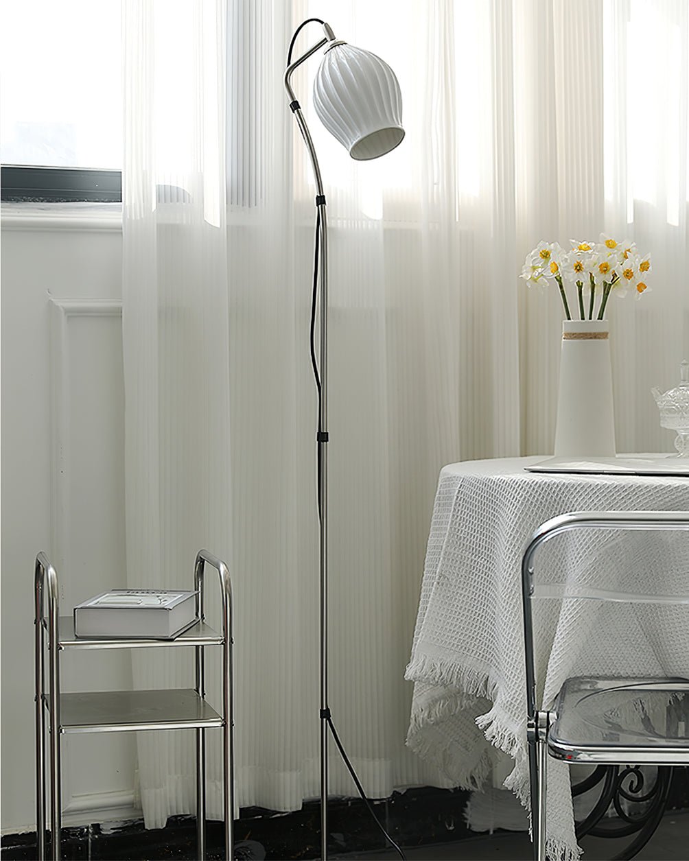 Ceramic Ribbed Floor Lamp - Lumpaz