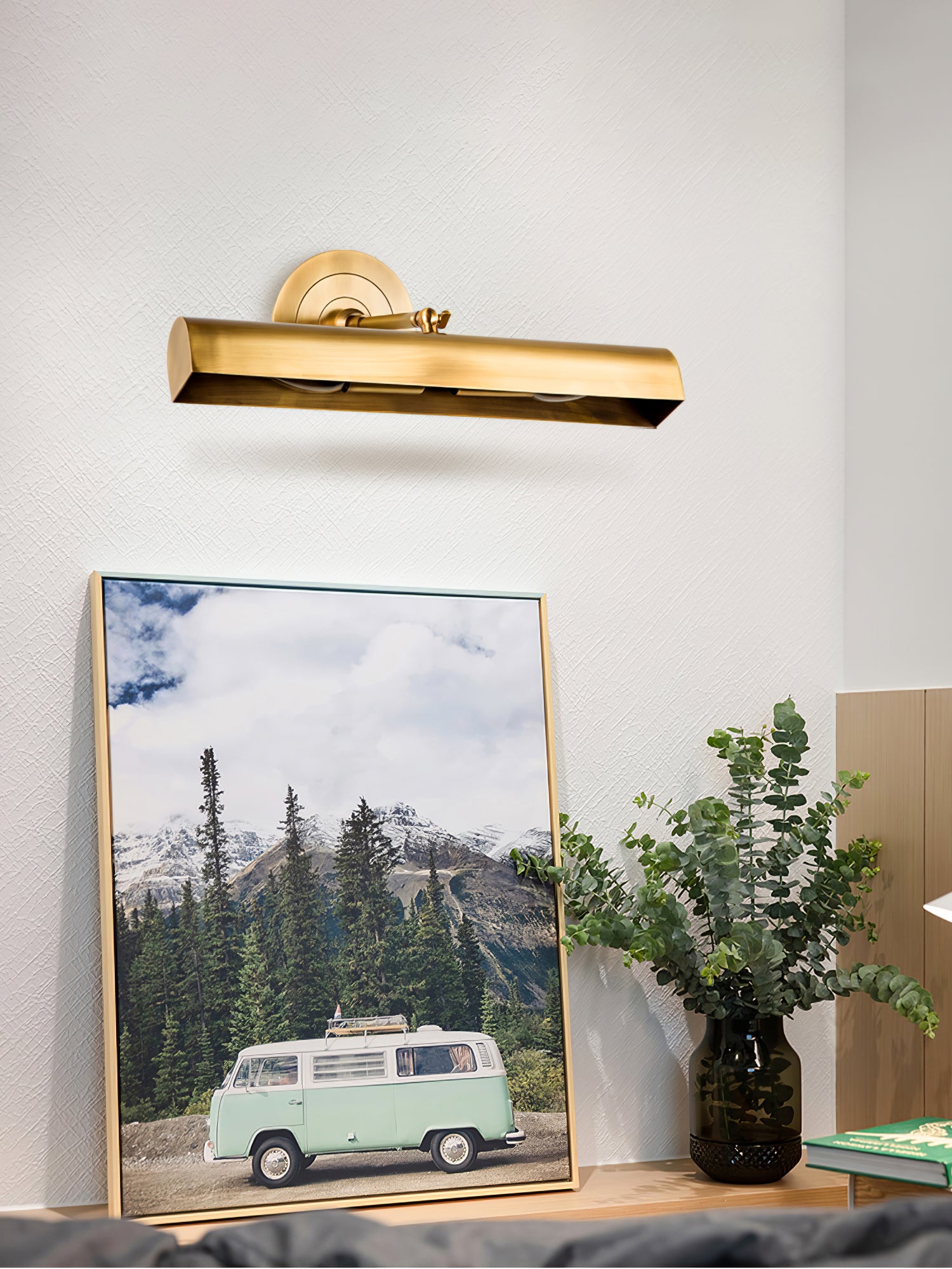 Swanson Wall Lamp - Lumpaz