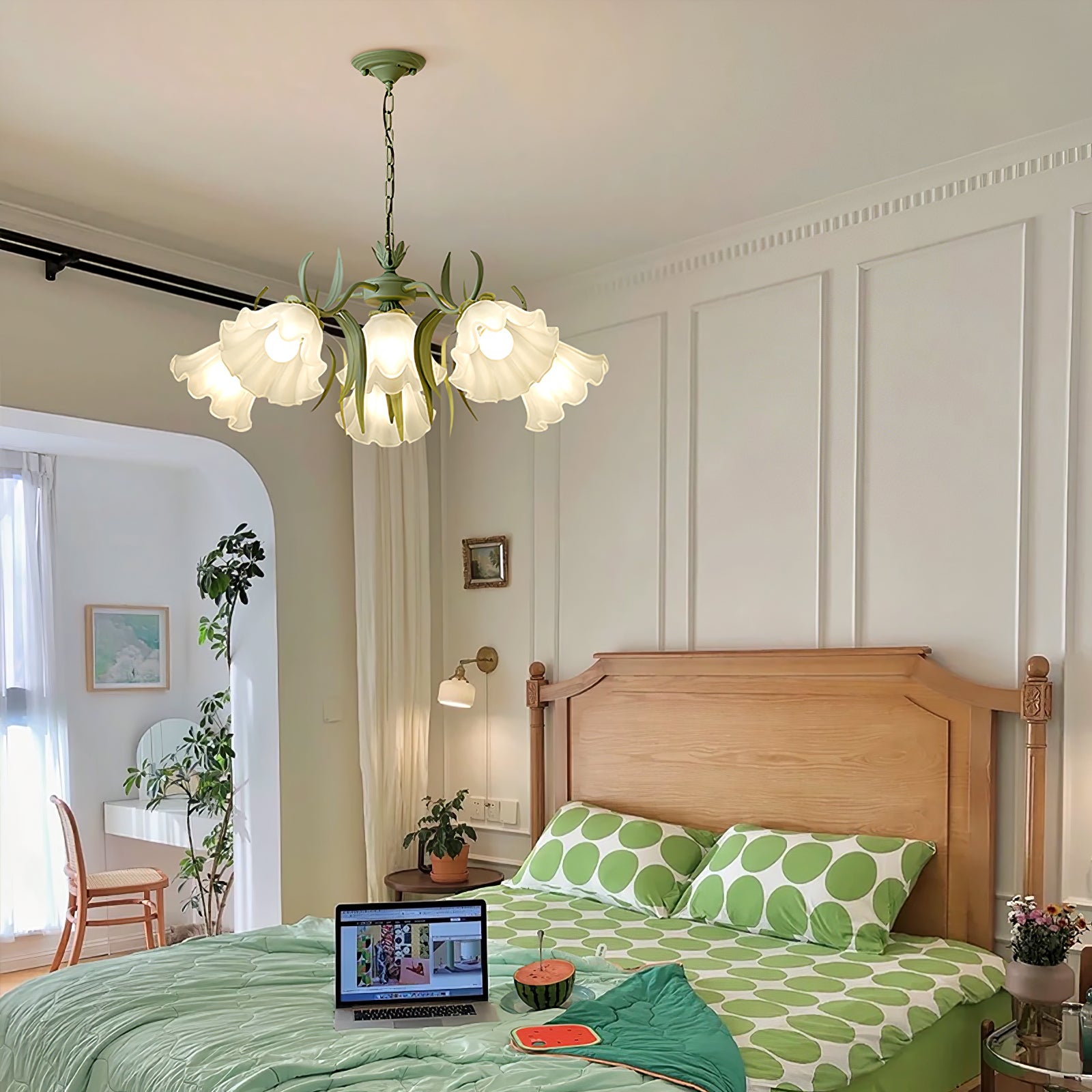 Burkett Chandelier - Lumpaz
