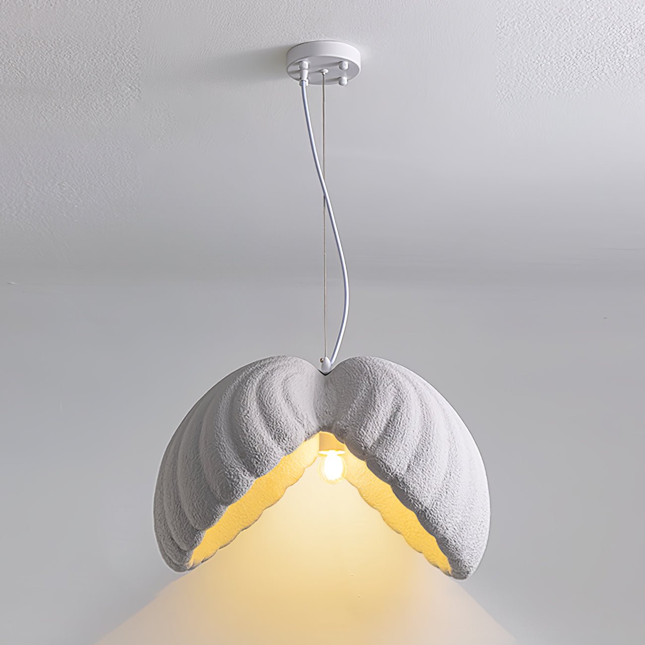 Wabi Sabi Resin Pendant Lamp - Lumpaz