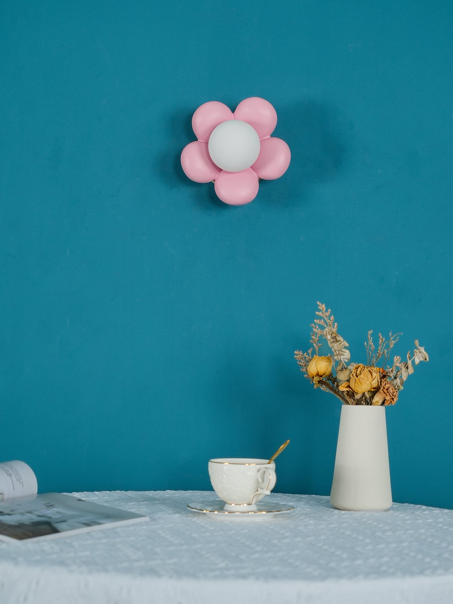 Bloom Flower Wall Lamp - Lumpaz