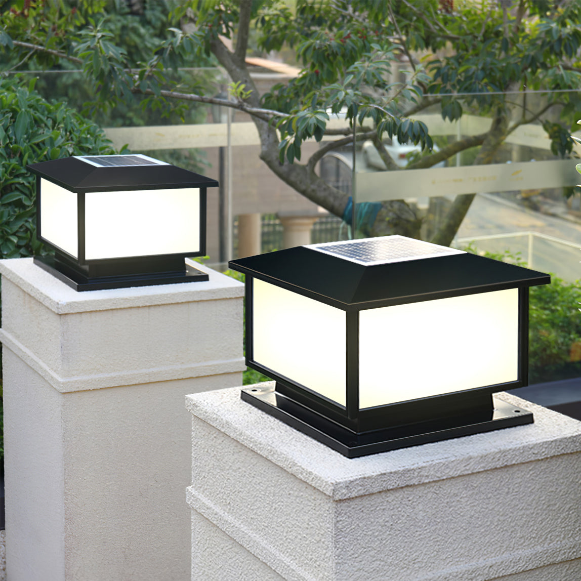 Triton Table Lamp - Lumpaz