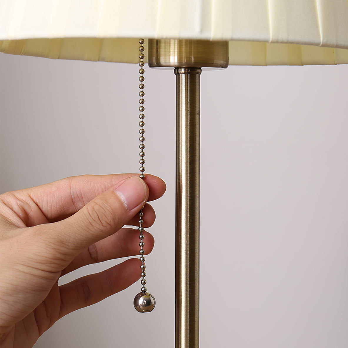 Arstid Table Lamp - Lumpaz