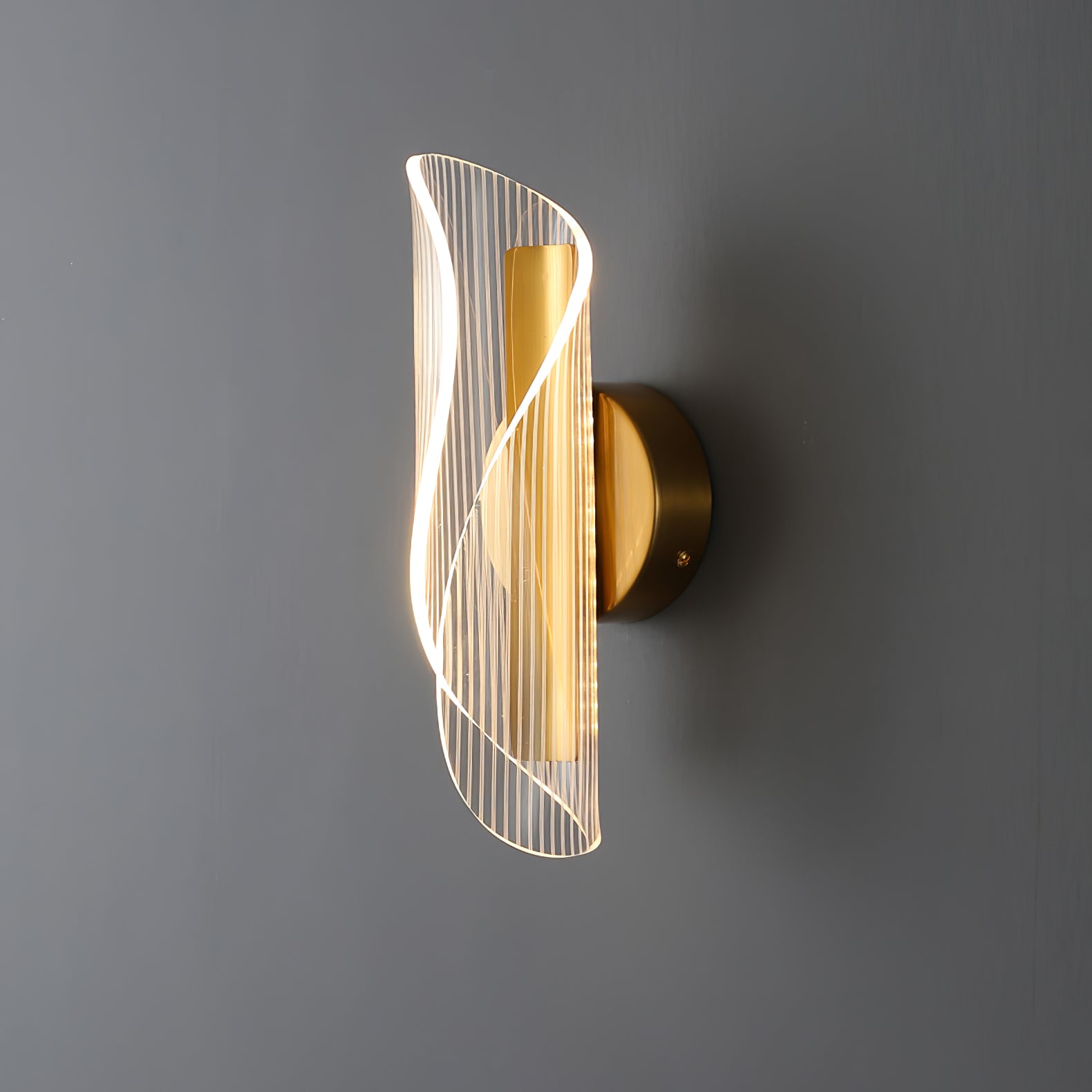 Hershal Luxe Wall Lamp - Lumpaz
