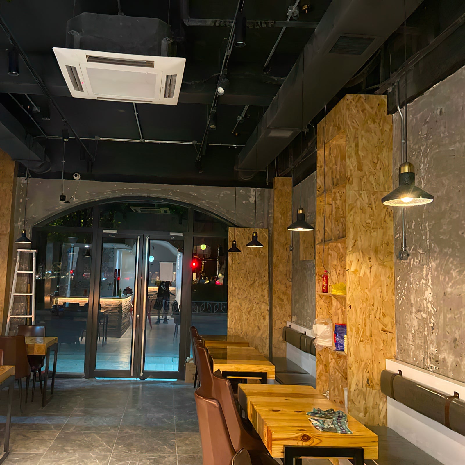 Cone Marble Pendant Light - Lumpaz