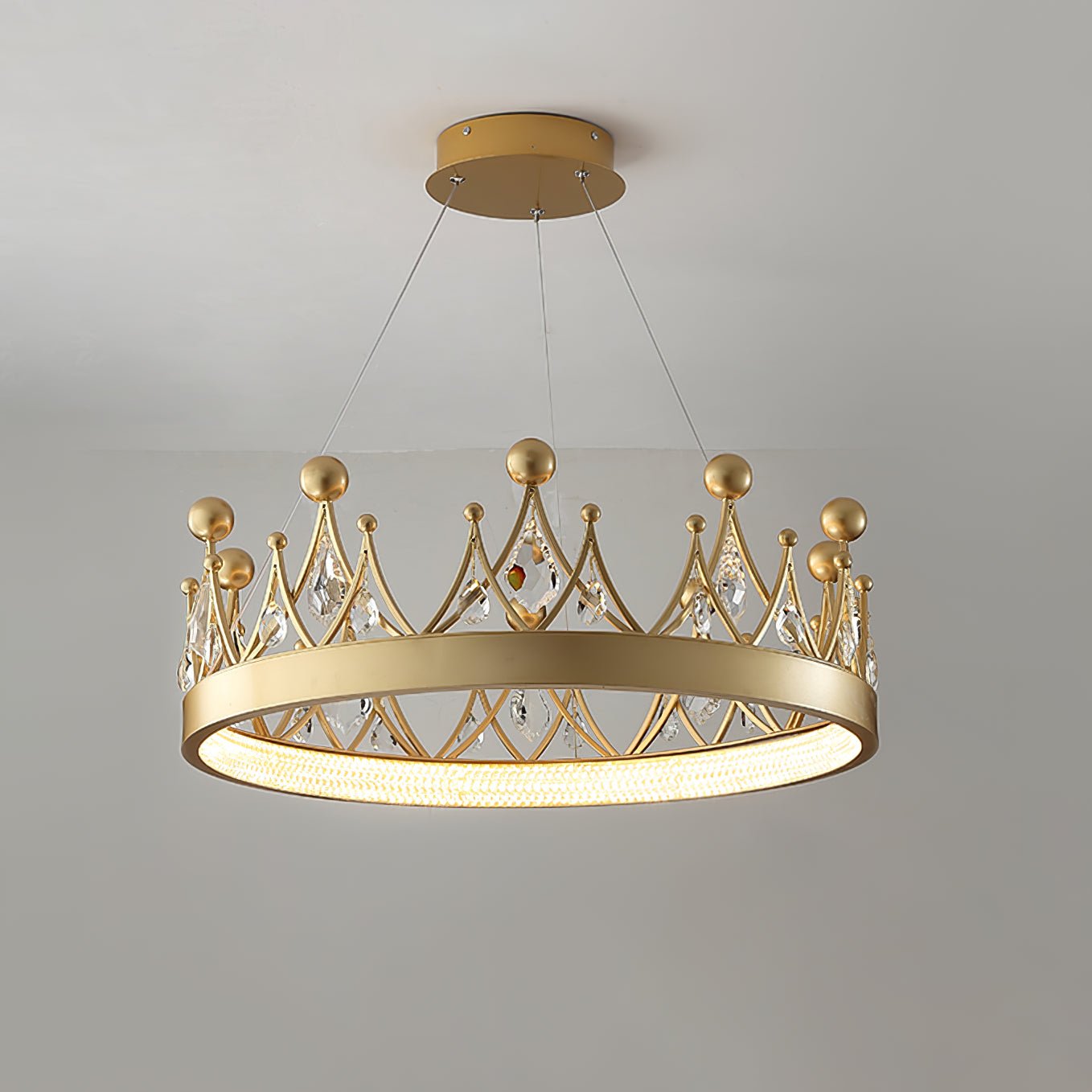 Crown Chandelier - Lumpaz