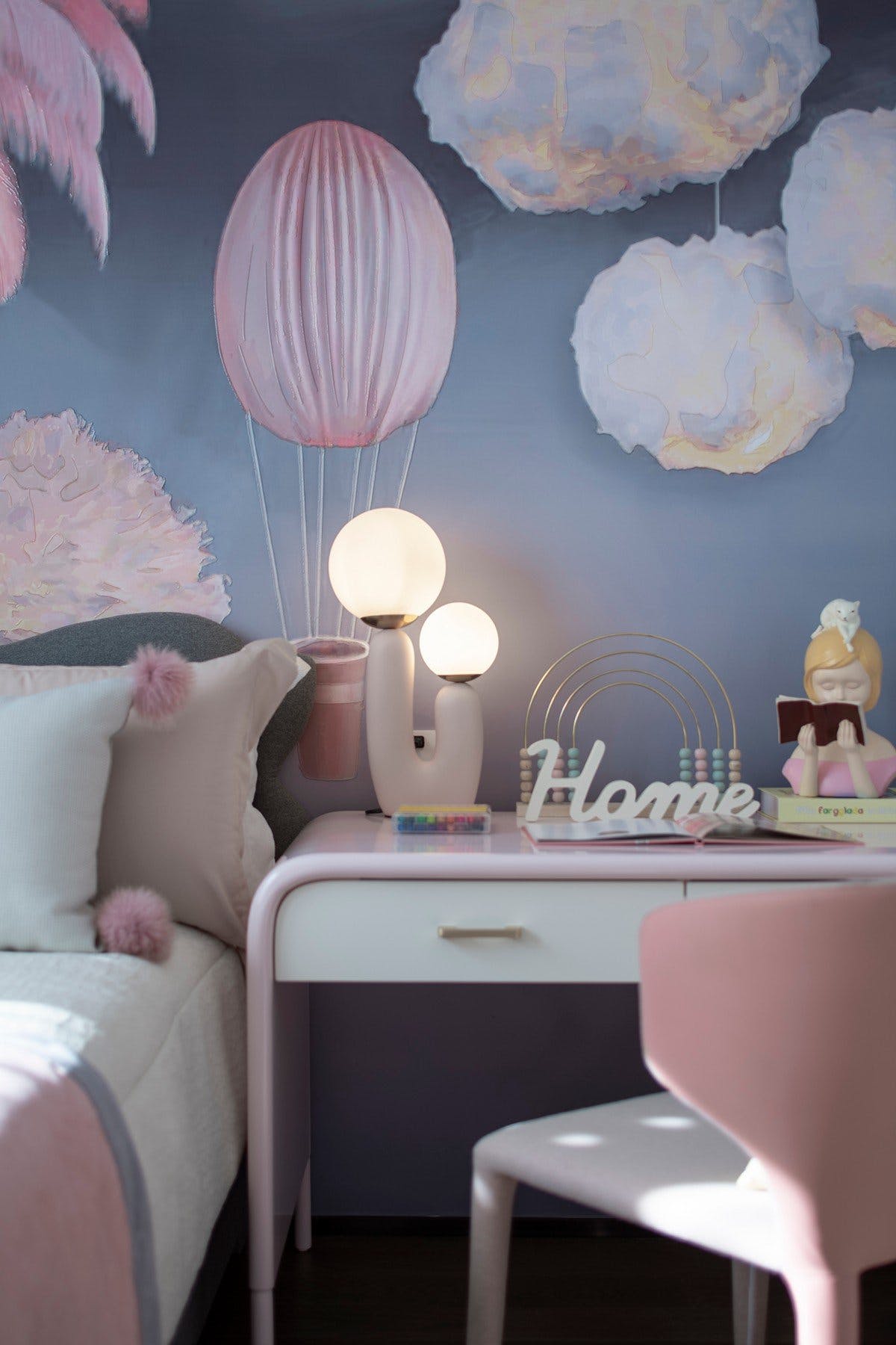 Oo Smooth Table Lamp - Lumpaz