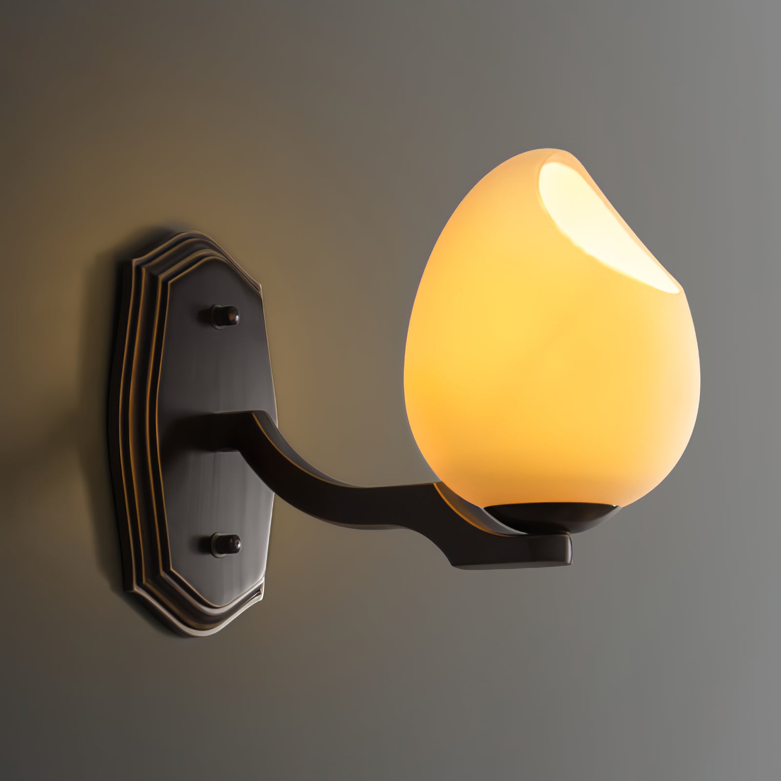 Egg Like Wall Lamp - Lumpaz