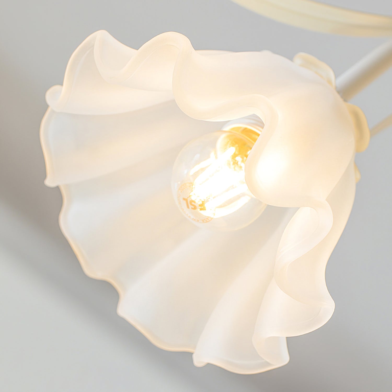 Murano Cream Chandelier - Lumpaz
