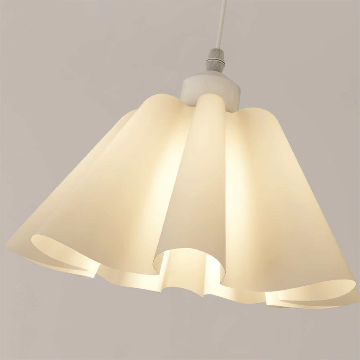 Danish Pleated Pendant Lamp - Lumpaz