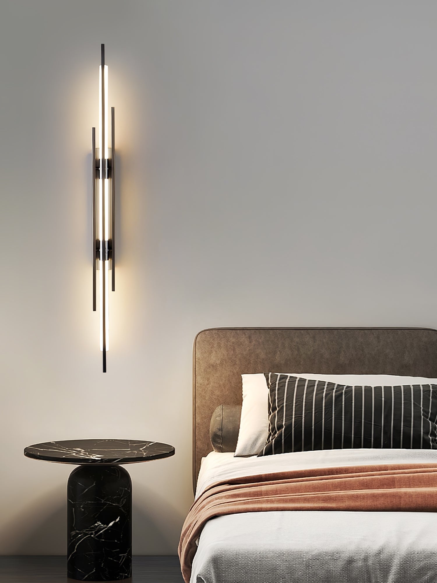 Brass Line Wall Lamp - Lumpaz