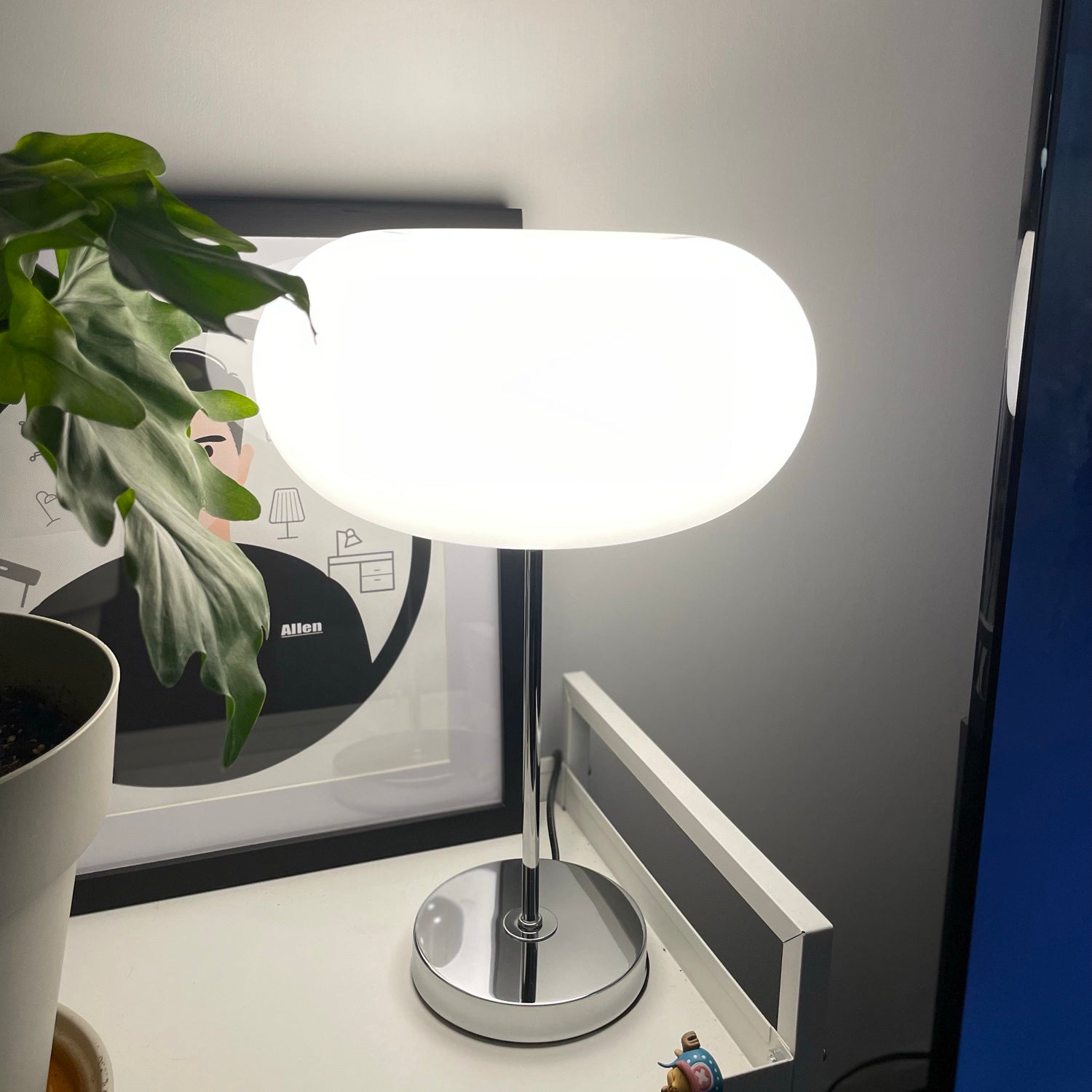 Lumi Table Lamp - Lumpaz