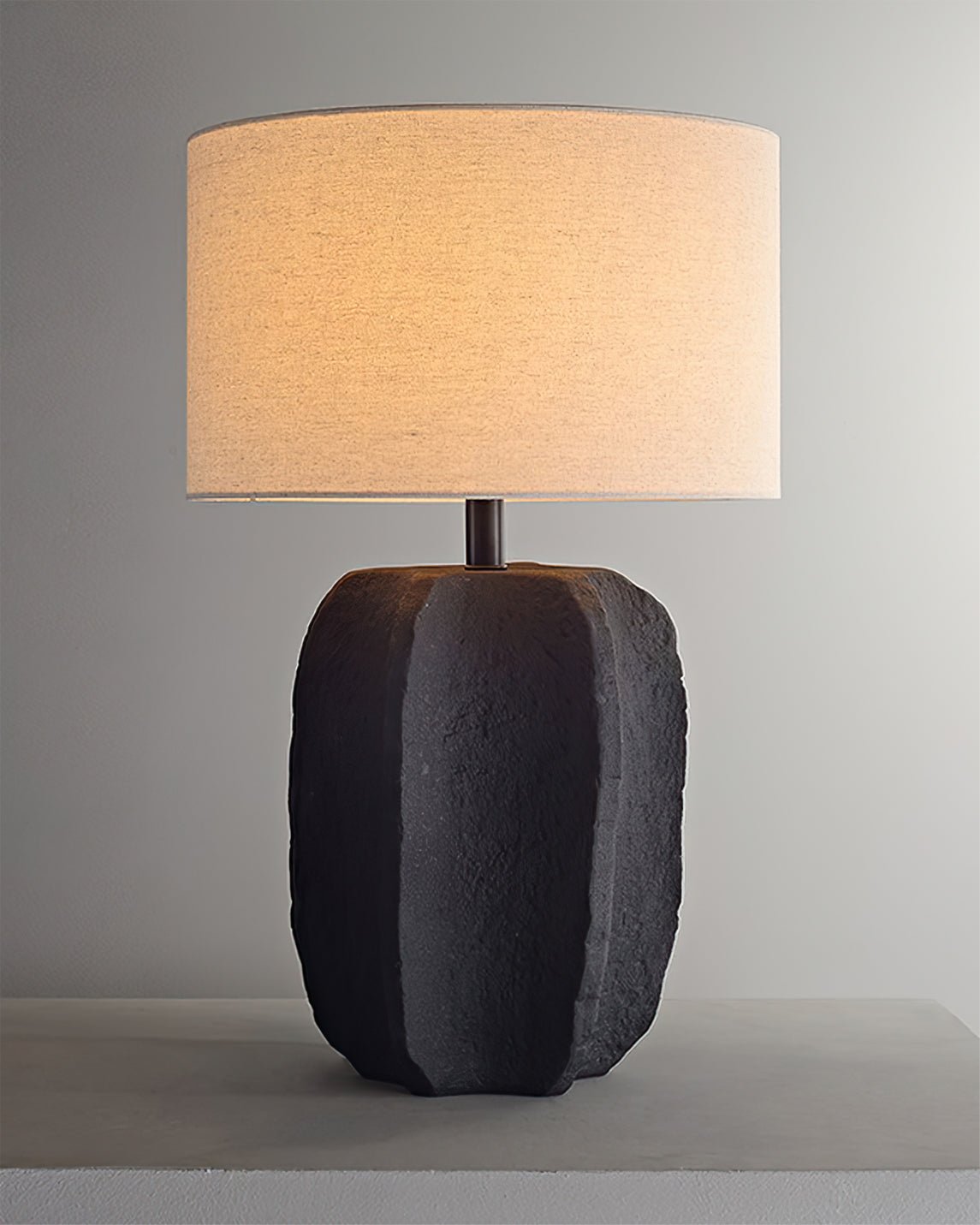 Torso Table Lamp - Lumpaz