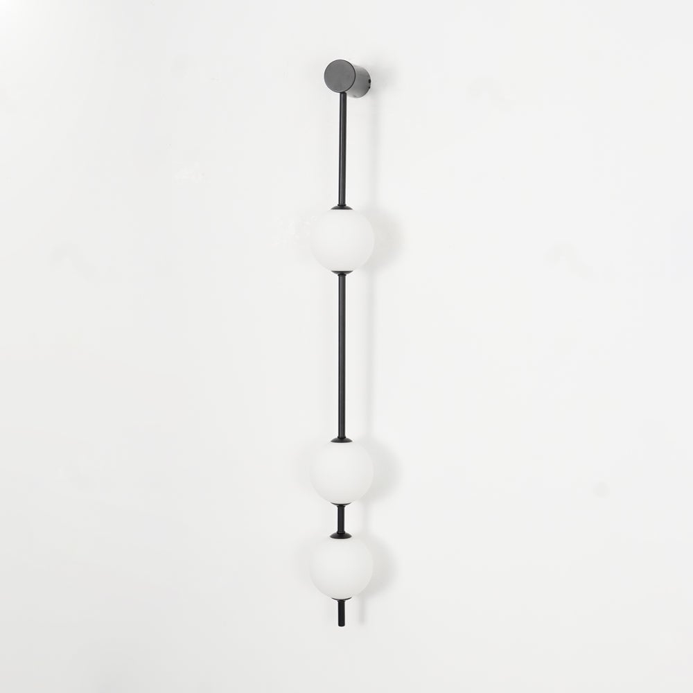 Vertical Balls Wall Lamp - Lumpaz