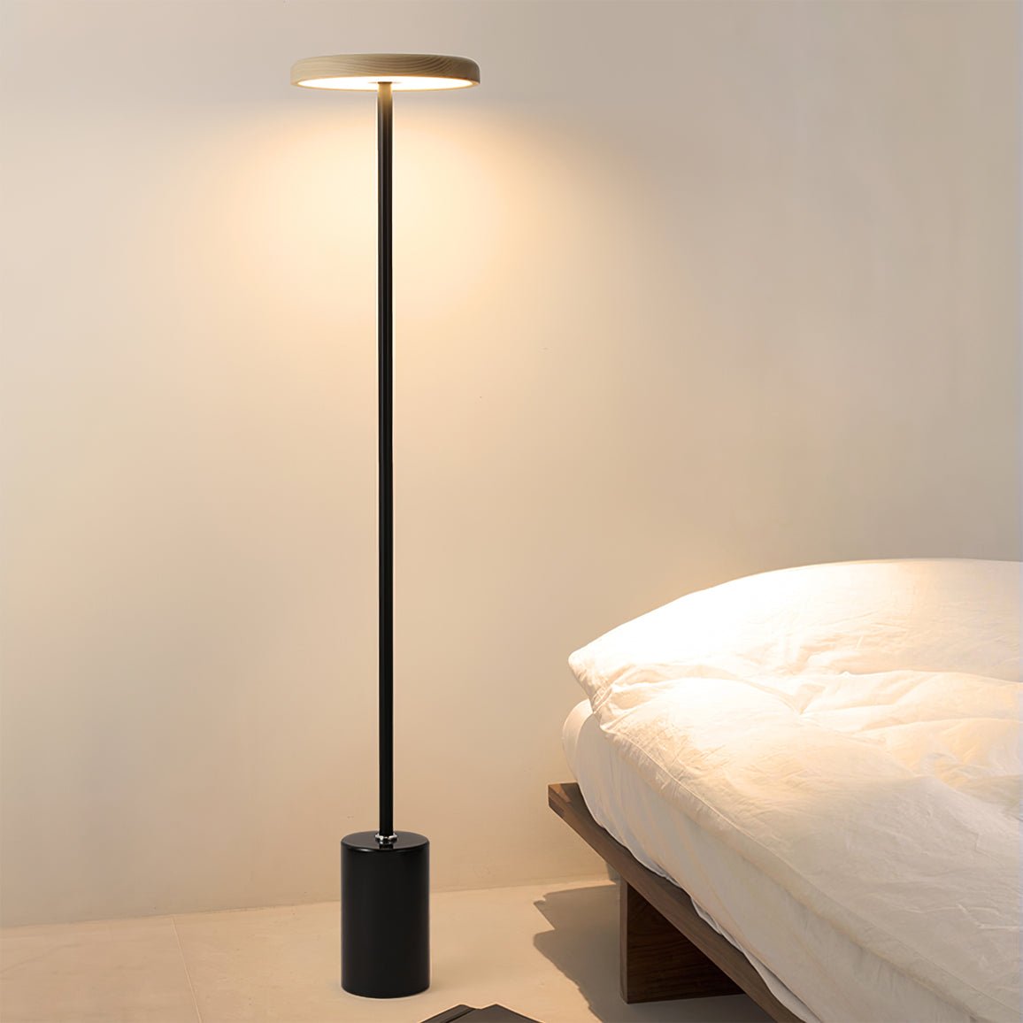 Oblique Floor Lamp - Lumpaz