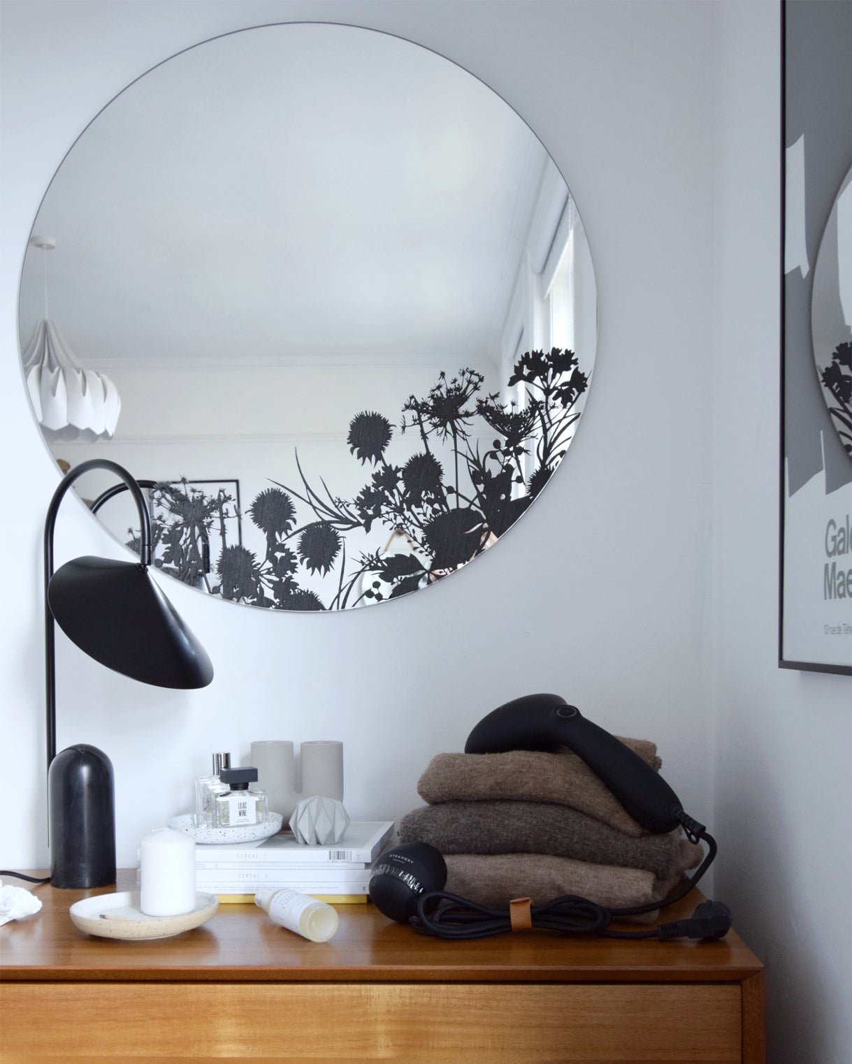 Arum Table Lamp - Lumpaz