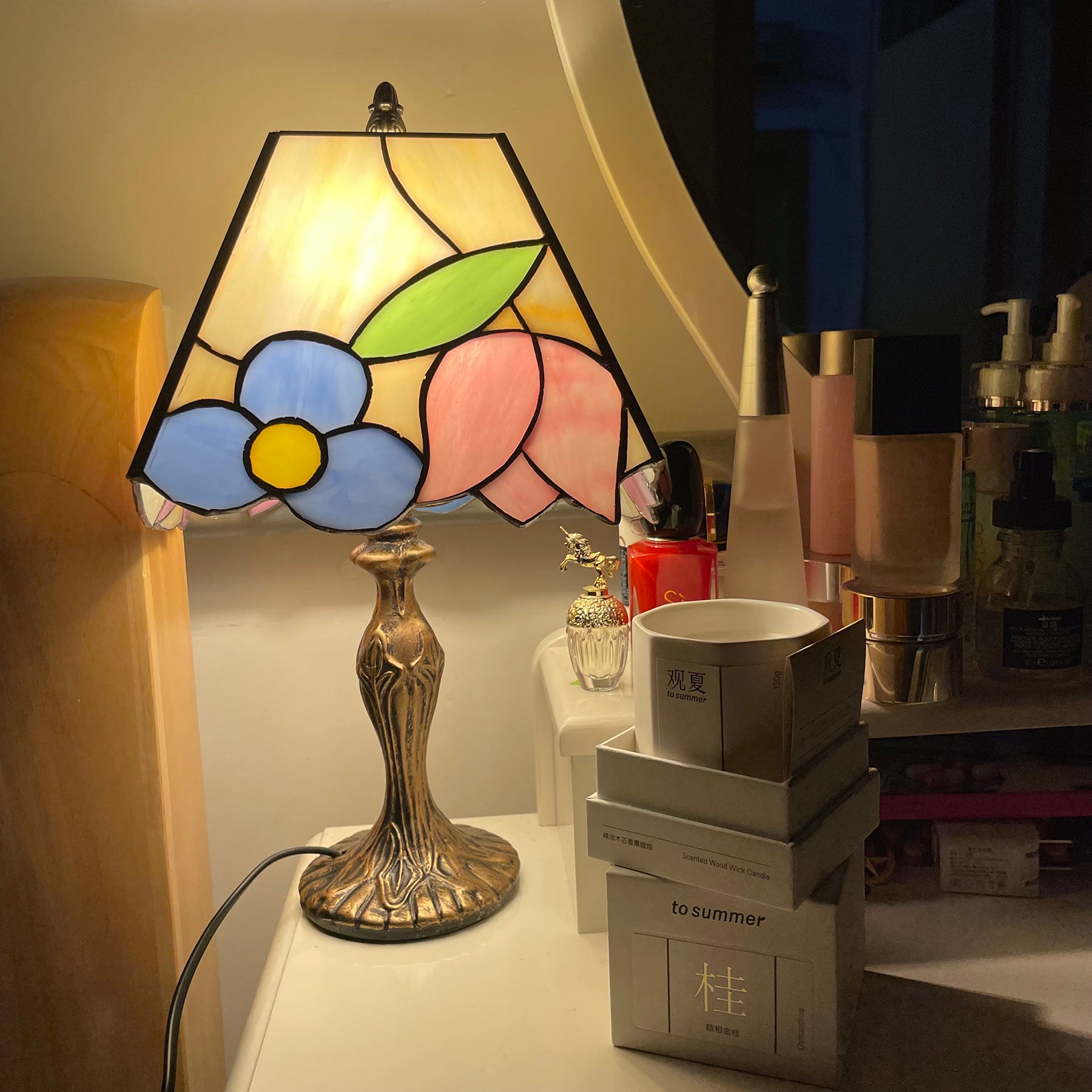 Tiffany Table Lamp - Lumpaz