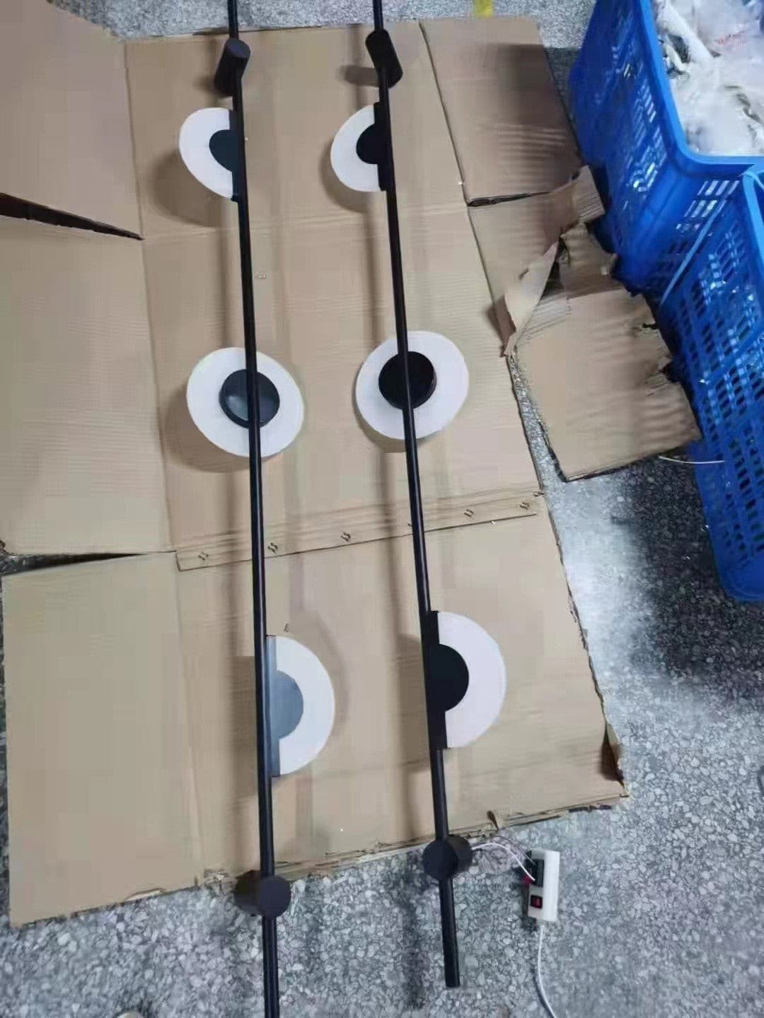 Black Slender Alabaster Wall Lamp - Lumpaz