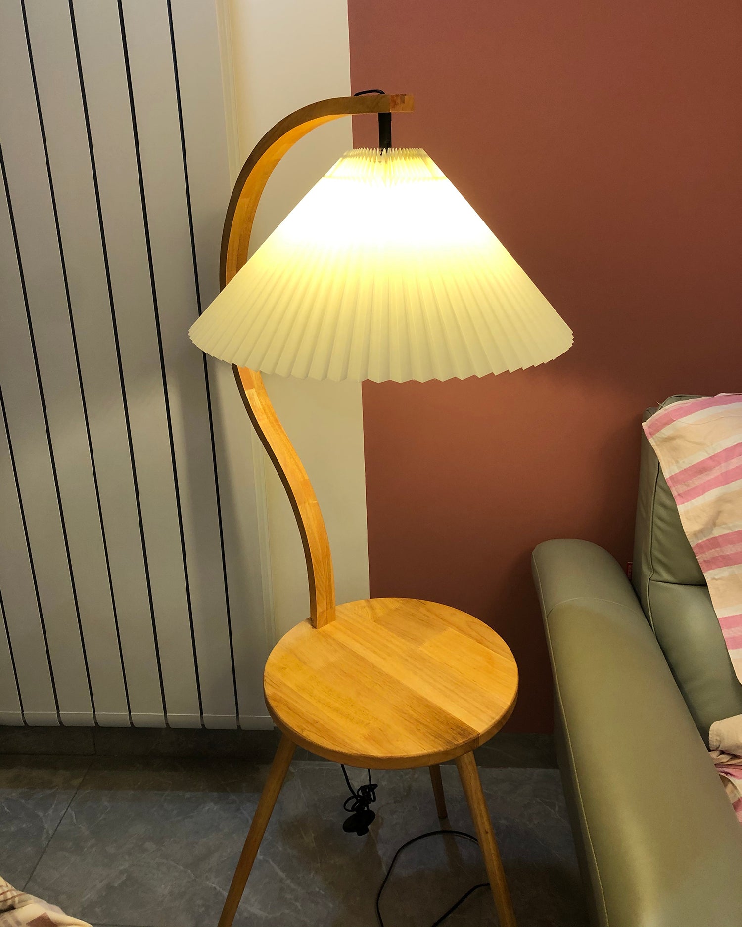 Caprani Tray Floor Lamp - Lumpaz