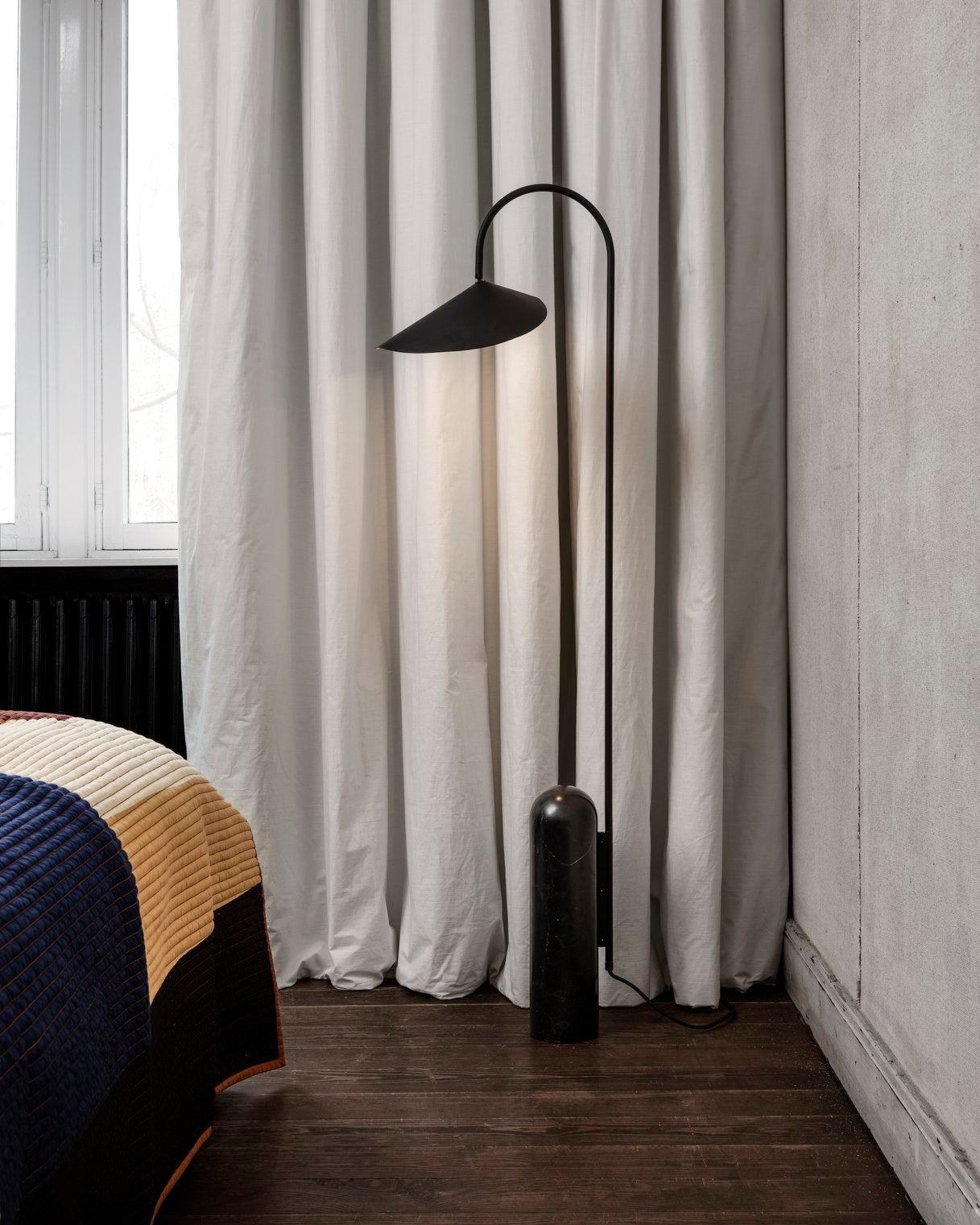 Arum Floor Lamp - Lumpaz