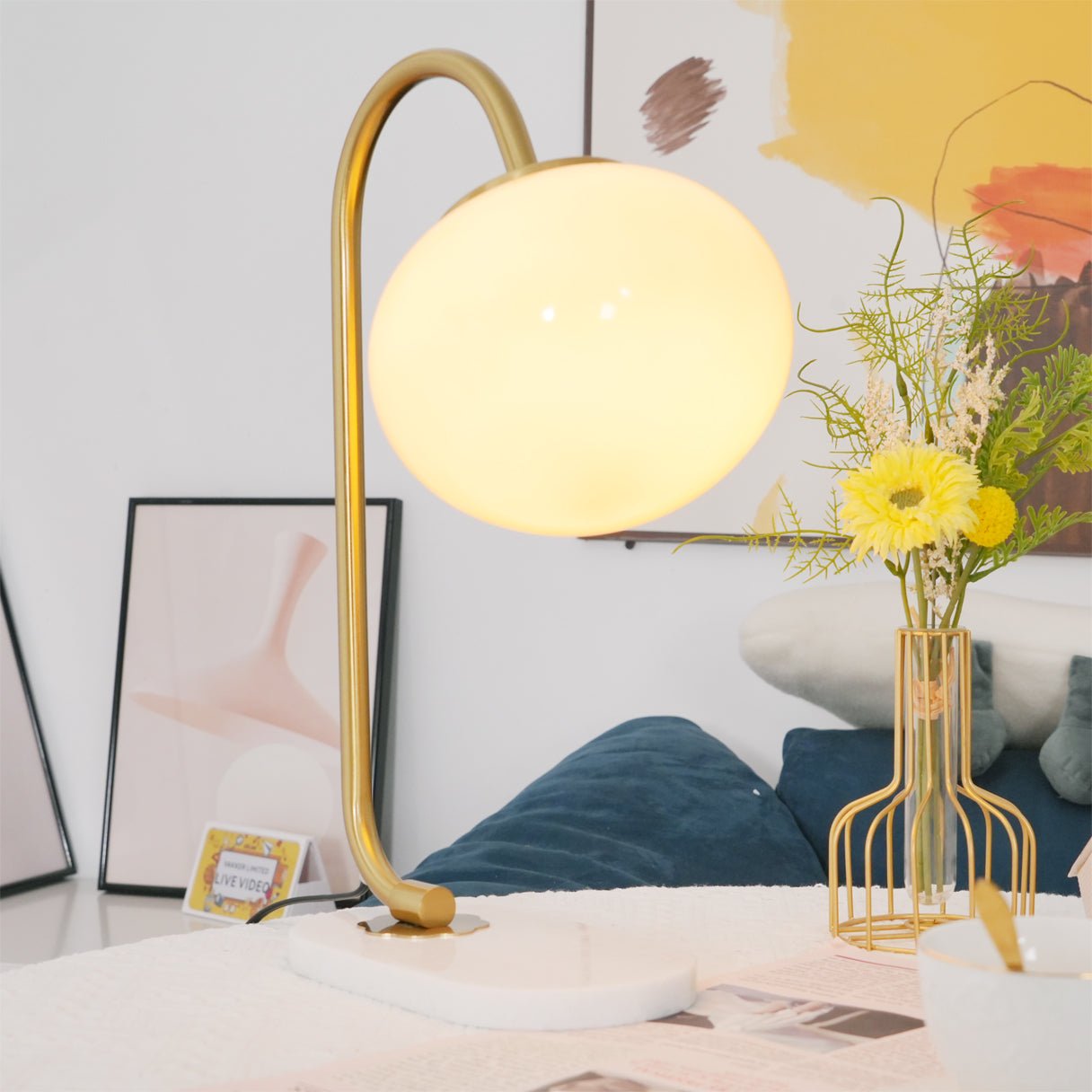 Marshmallow Table Lamp - Lumpaz
