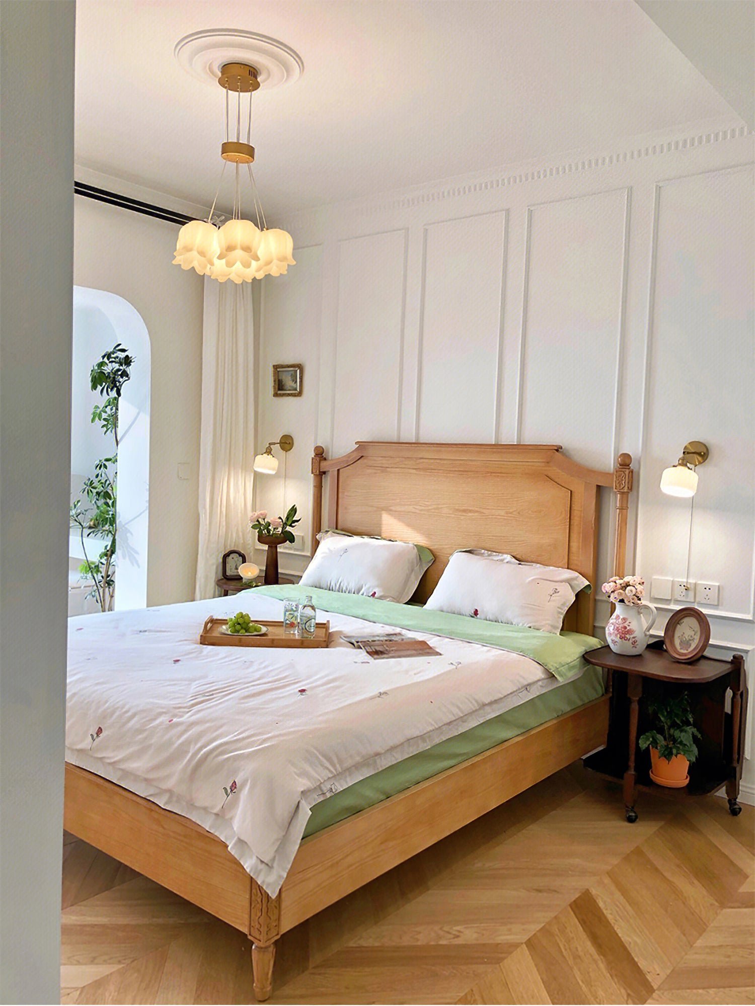 Lily Of The Valley Chandelier - Lumpaz