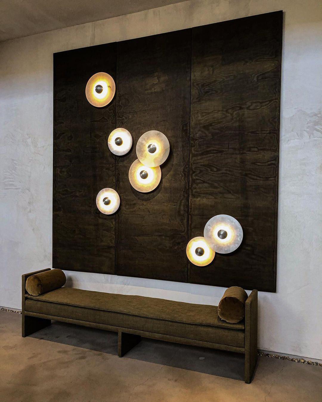 Round Alabaster Wall Lamp - Lumpaz