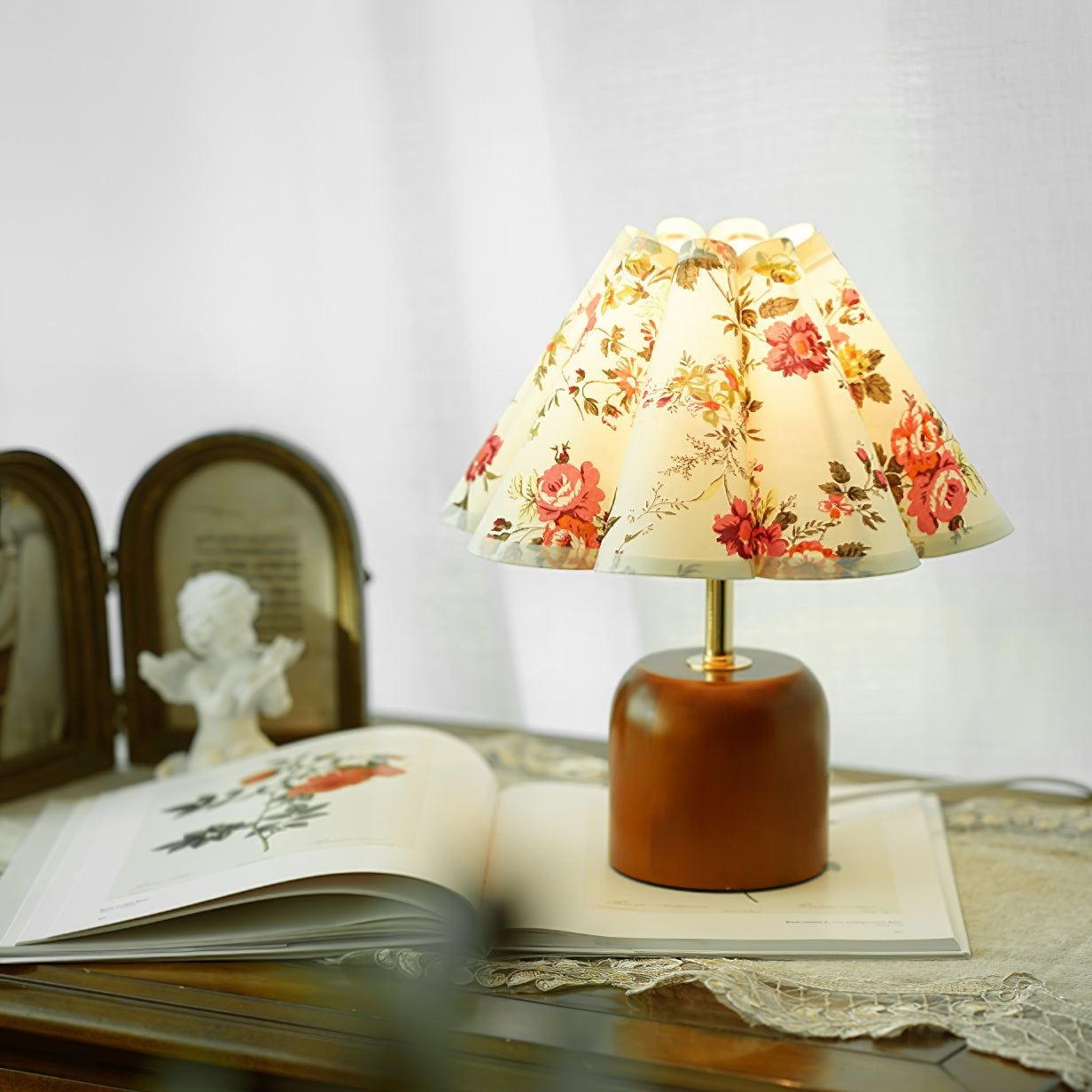 Rosa Vintage Table Lamp - Lumpaz