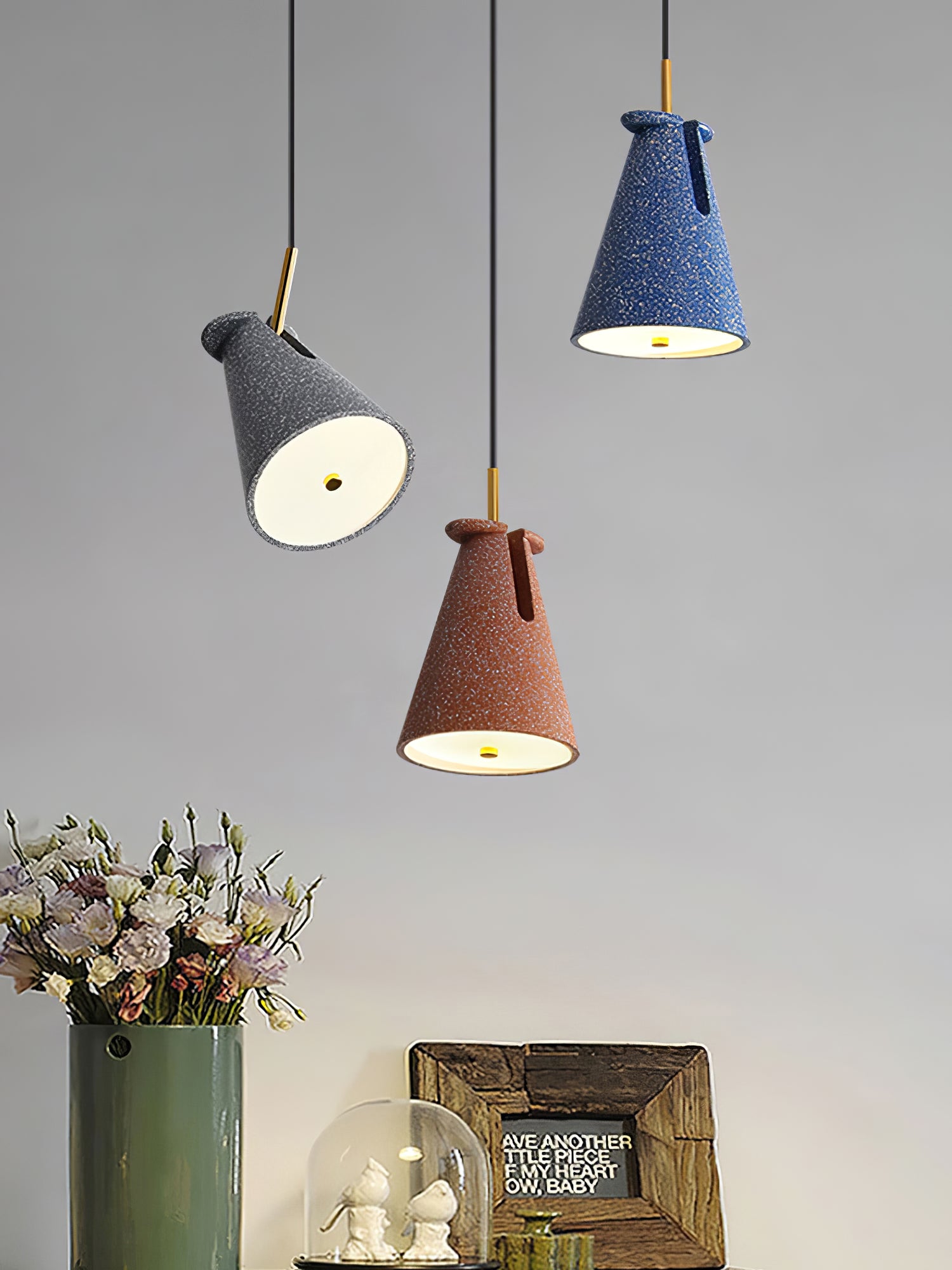 Kettle Resin Pendant Lamp - Lumpaz