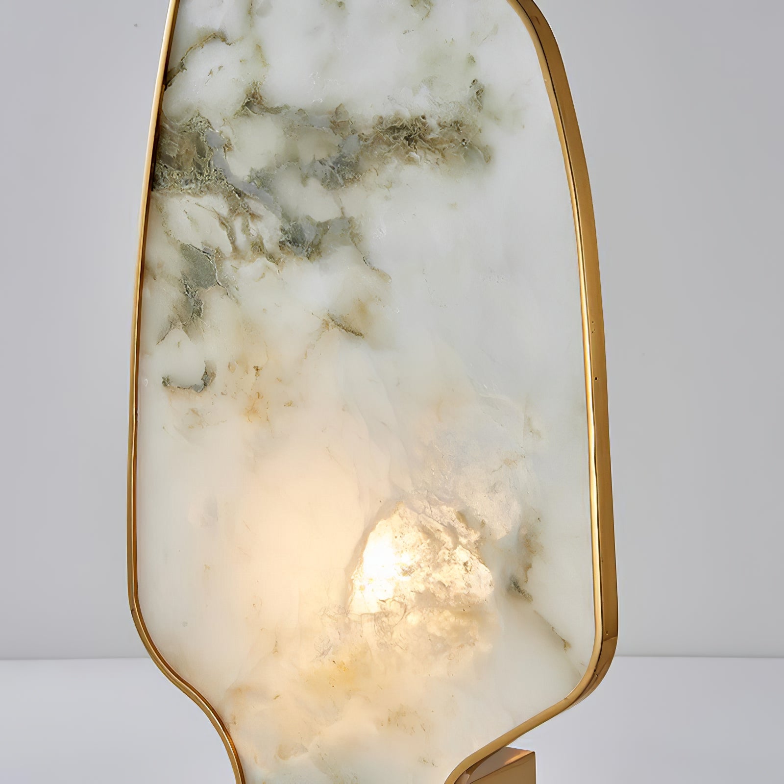 Andrea Alabaster Table Lamp - Lumpaz