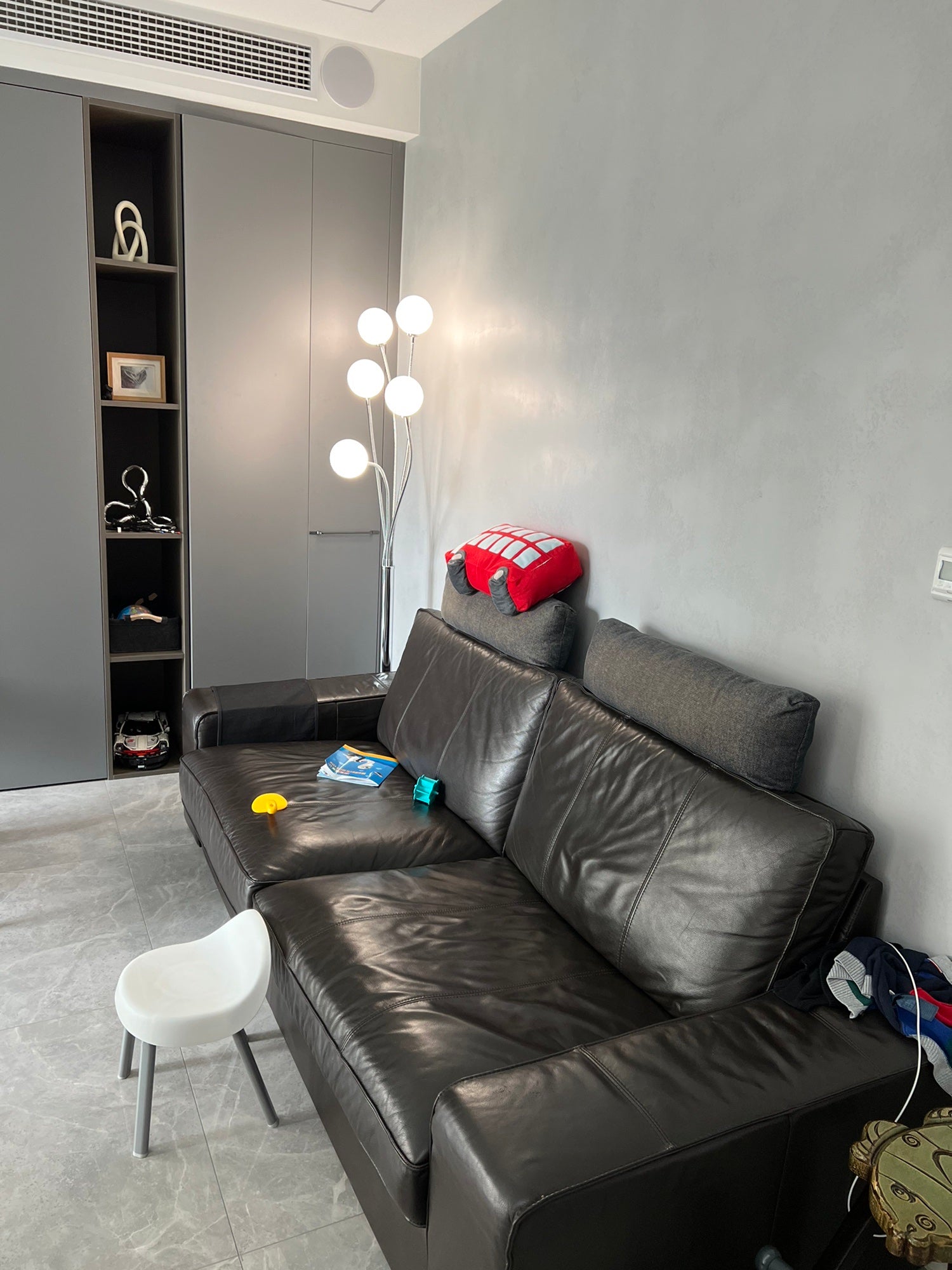 Eyeball Floor Lamp - Lumpaz