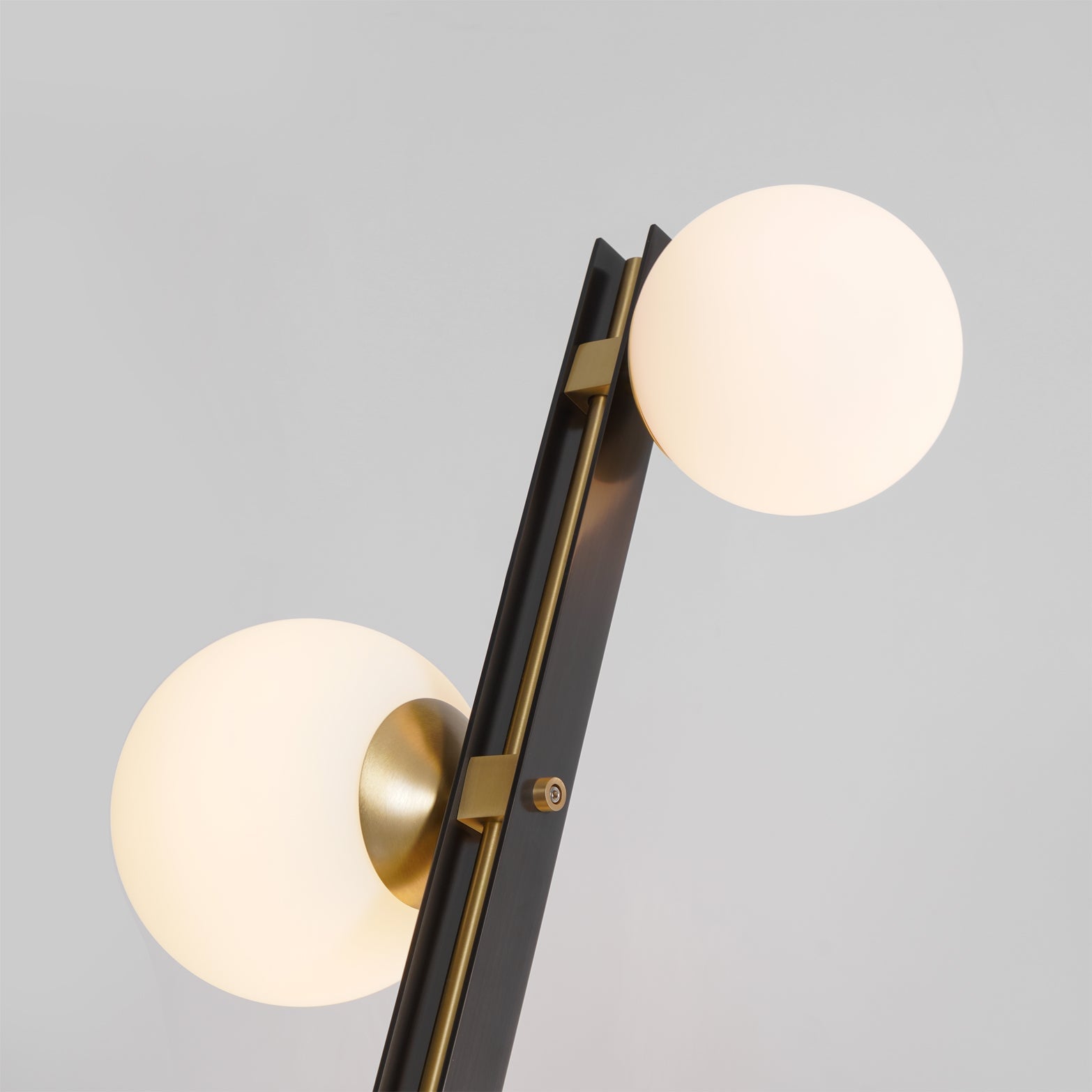 Planeta Floor Lamp - Lumpaz