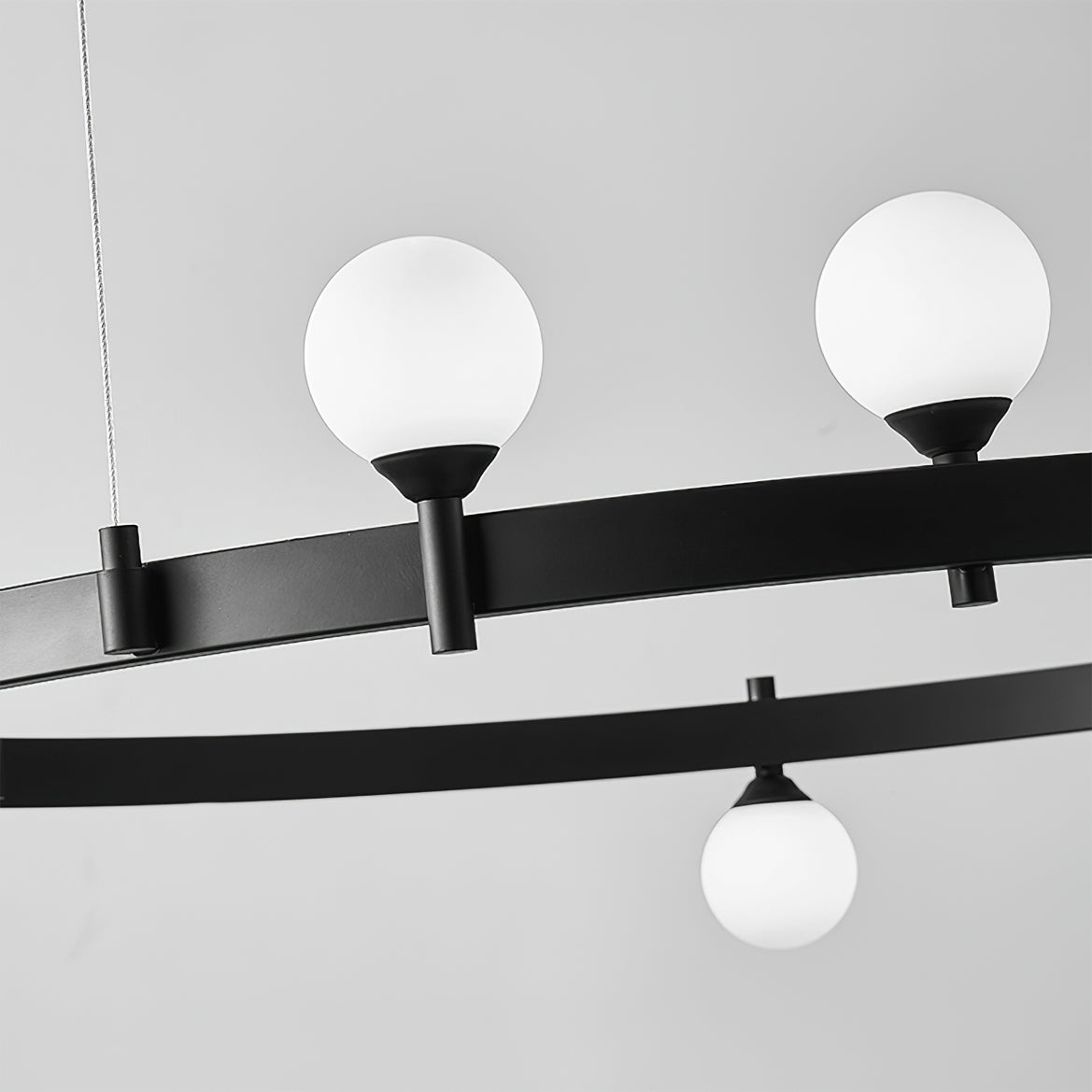 Stant Circular Chandelier - Lumpaz