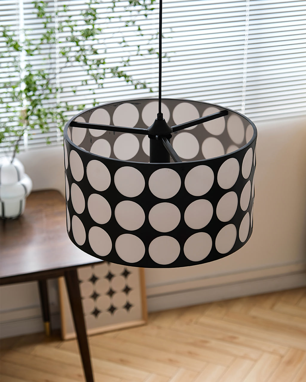 Polka Dots Pendant Lamp - Lumpaz