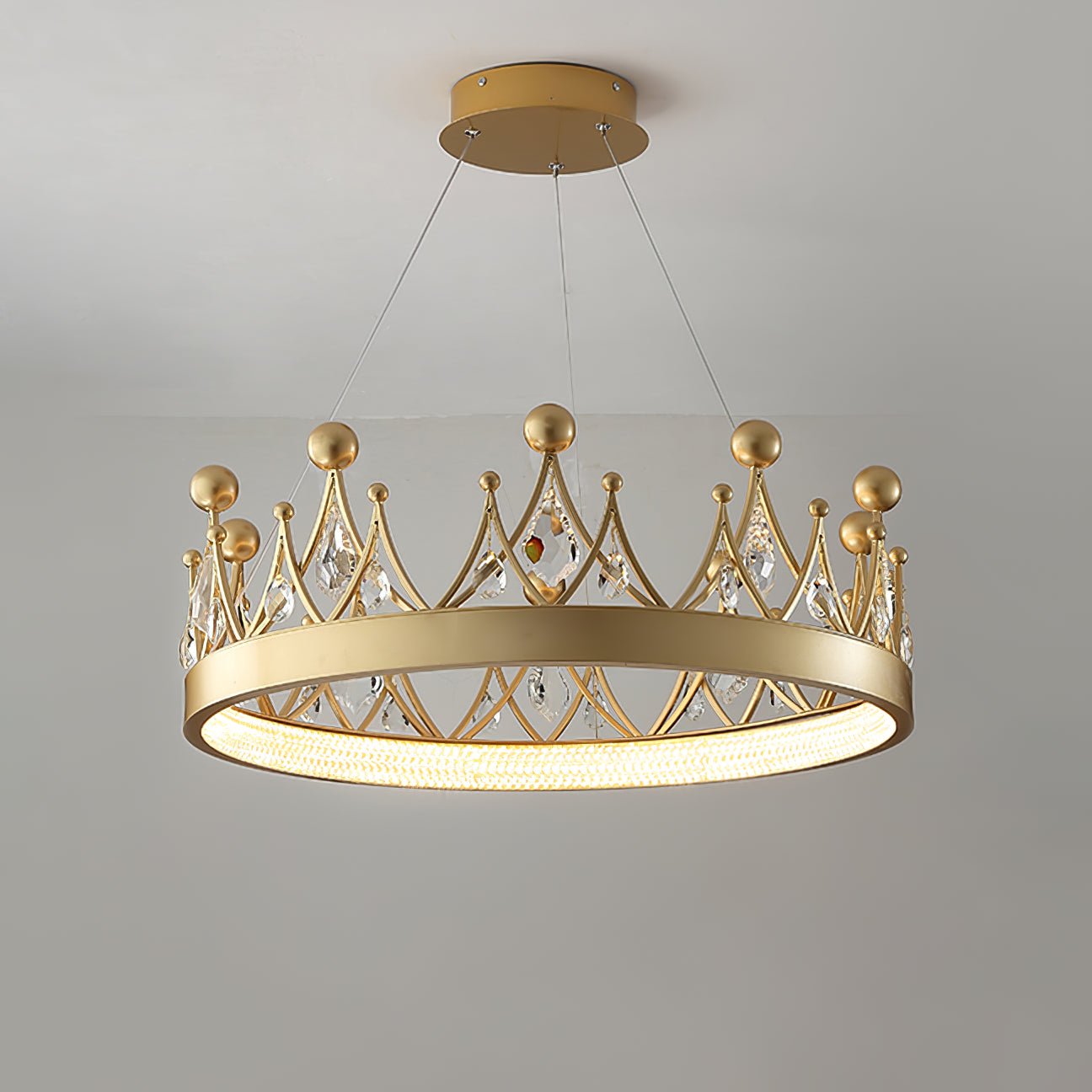 Crown Chandelier - Lumpaz