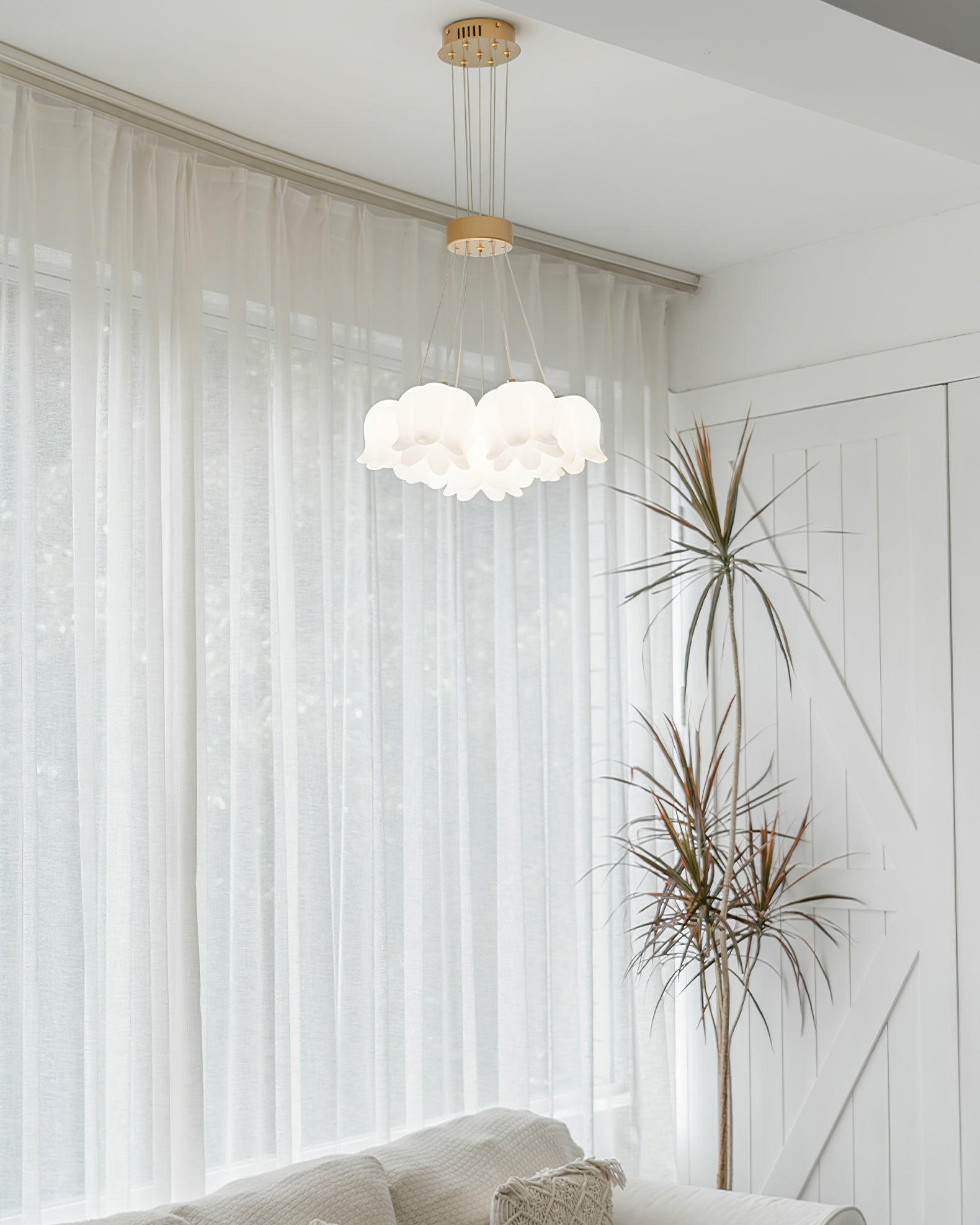 Lily Of The Valley Chandelier - Lumpaz