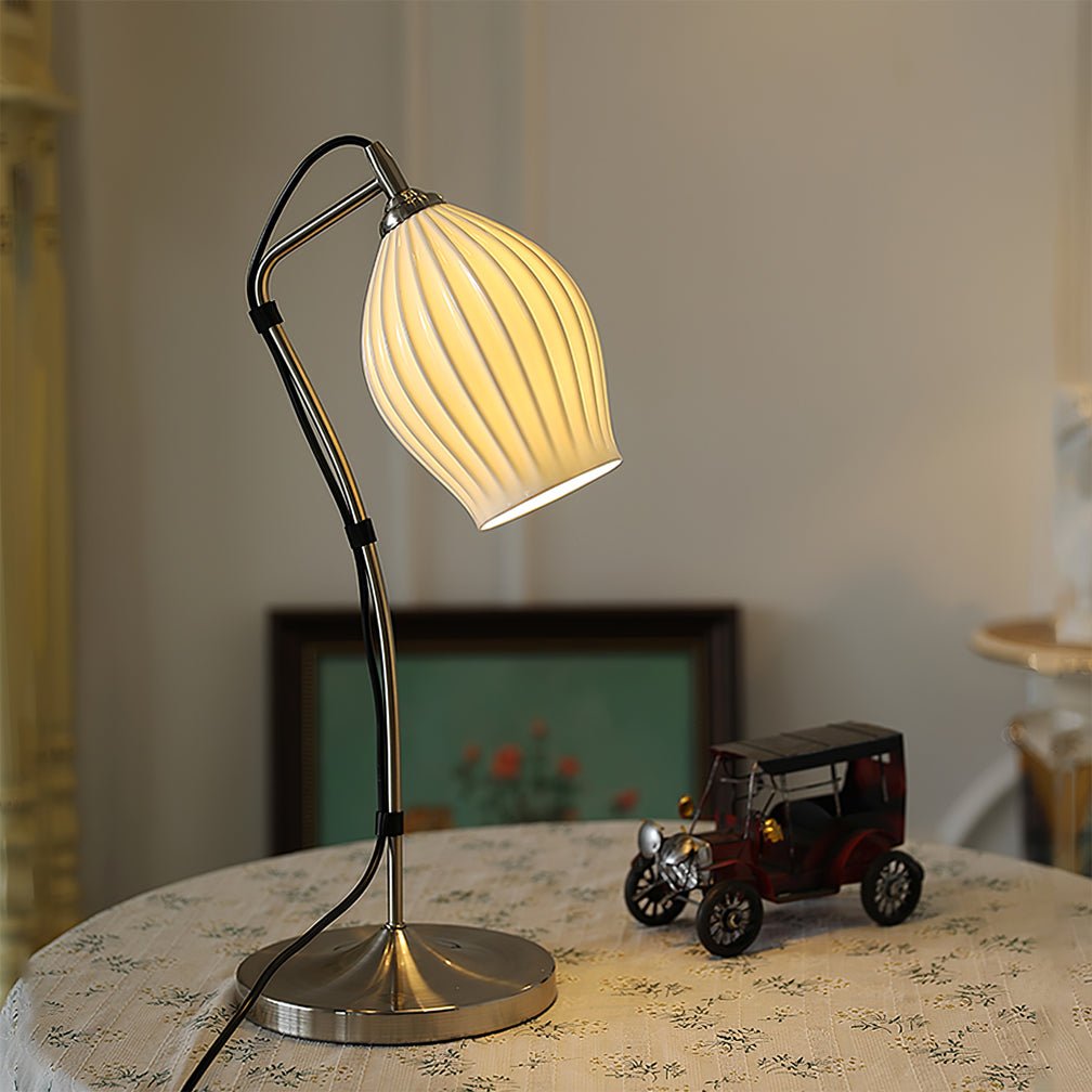 Ceramic Ribbed Table Lamp - Lumpaz