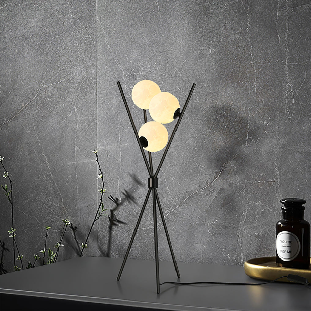 Moon Table Lamp - Lumpaz