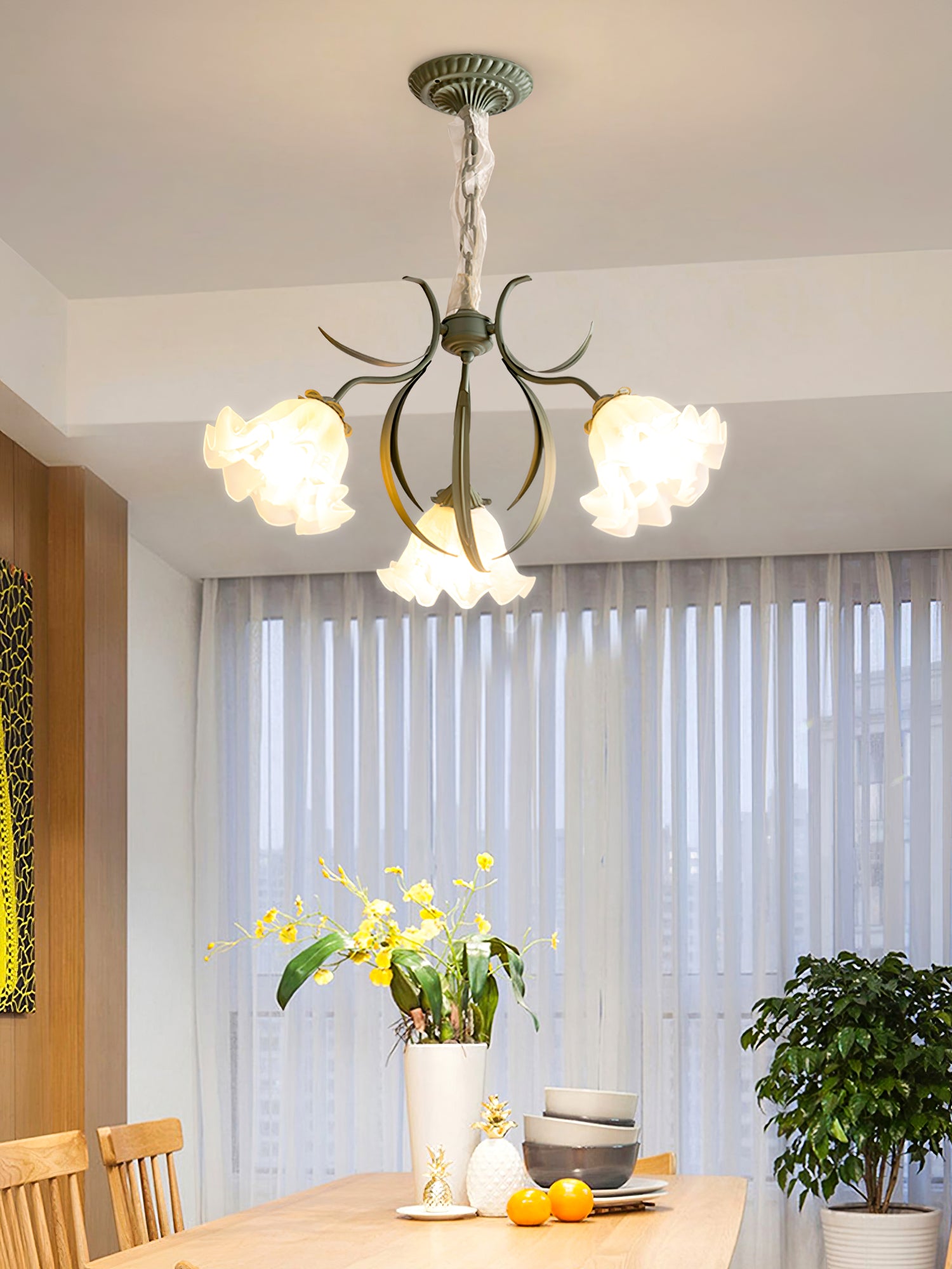 Tole Chandelier - Lumpaz