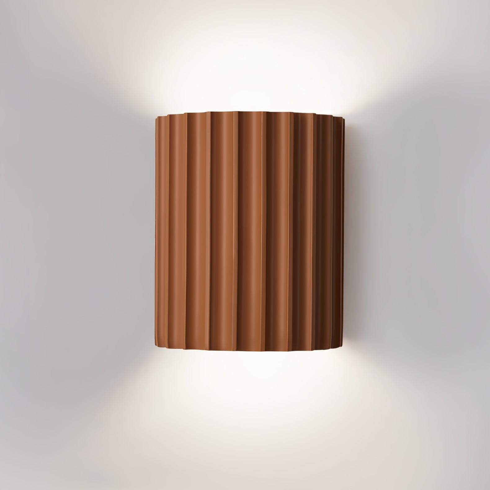 Fluted Resin Wall Lamp - Lumpaz