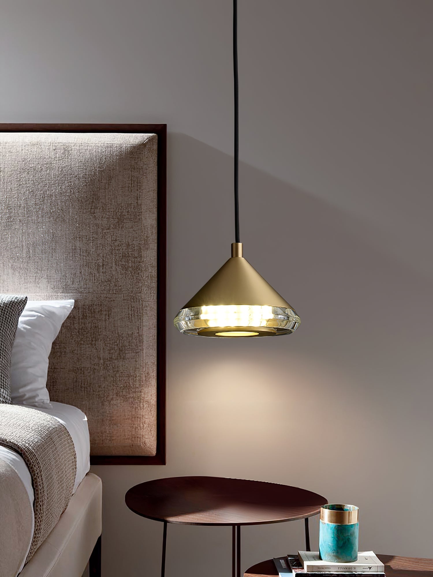 Shear Pendant Light - Lumpaz