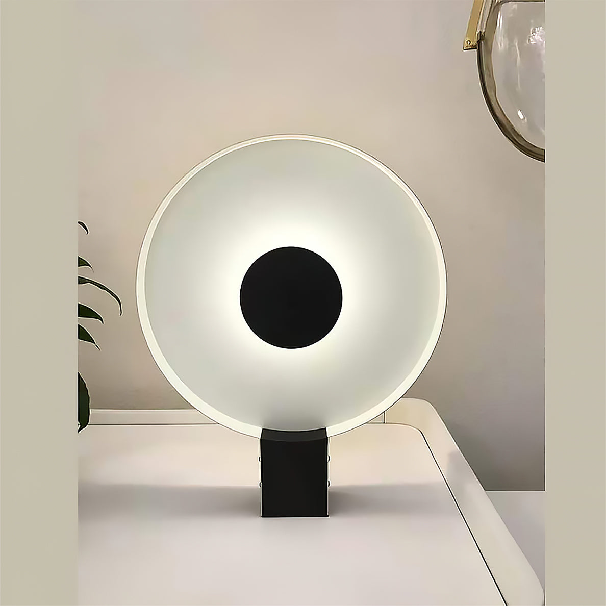 Round Flying Saucer Table Lamp - Lumpaz