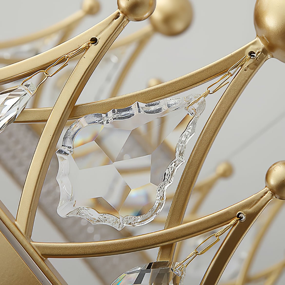 Crown Chandelier - Lumpaz