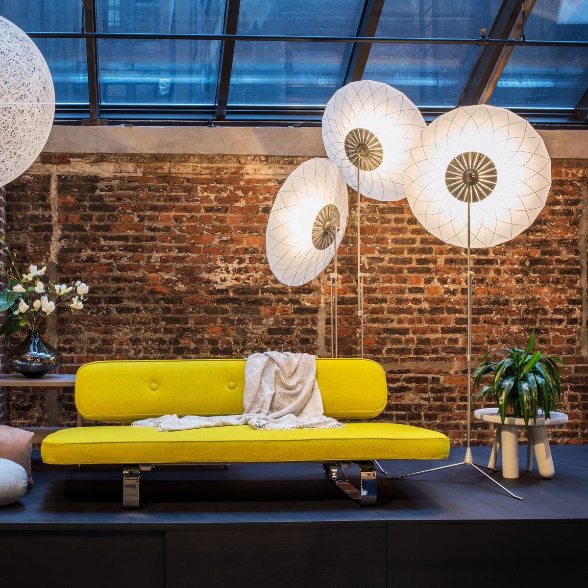 Filigree Floor Lamp - Lumpaz
