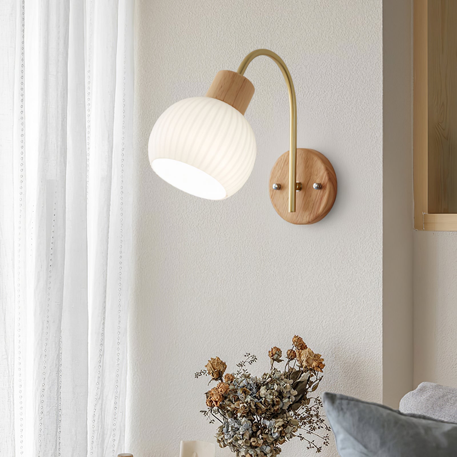 Petaluma Wall Lamp - Lumpaz