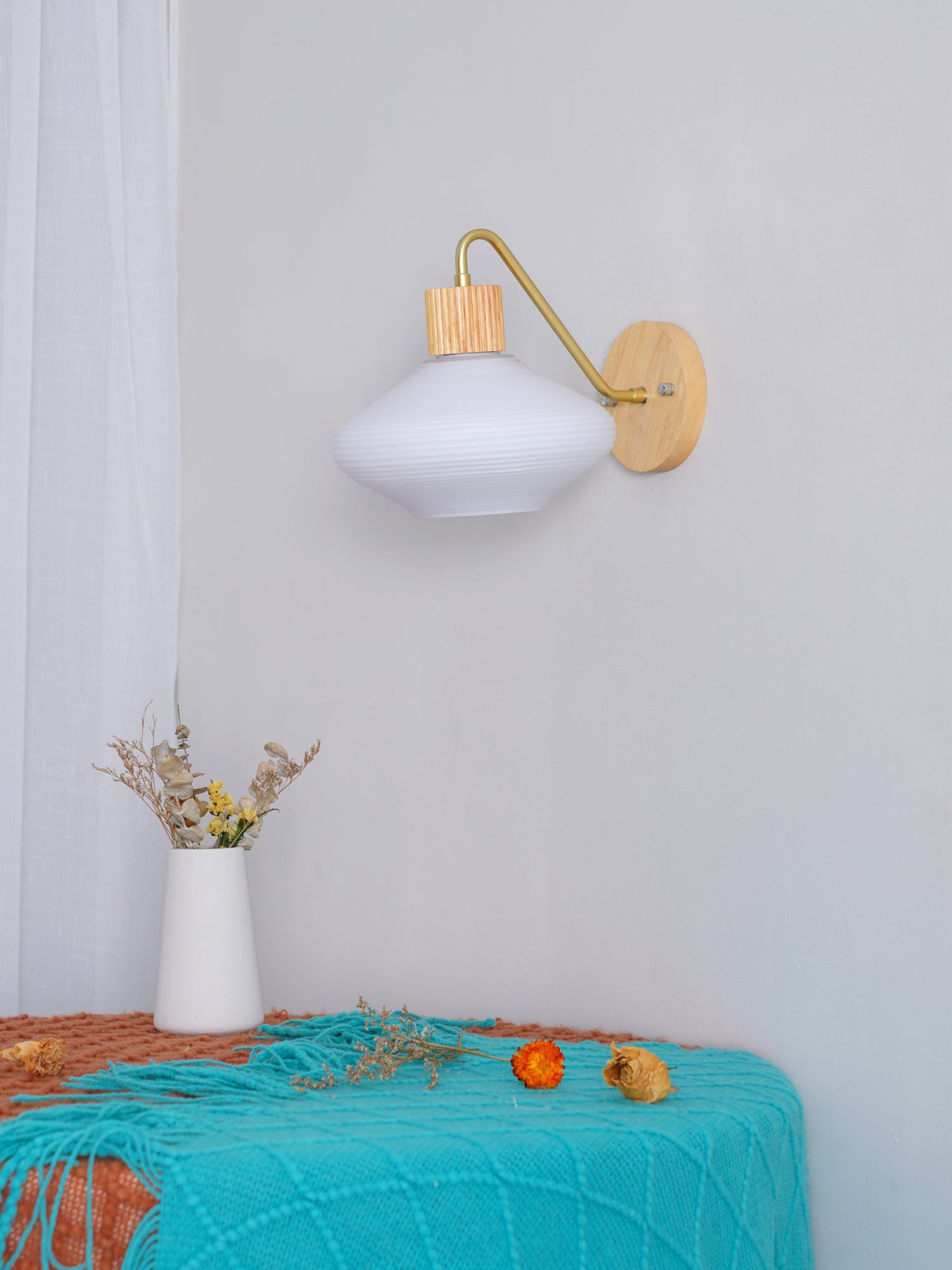 Wohlert Wall Lamp - Lumpaz