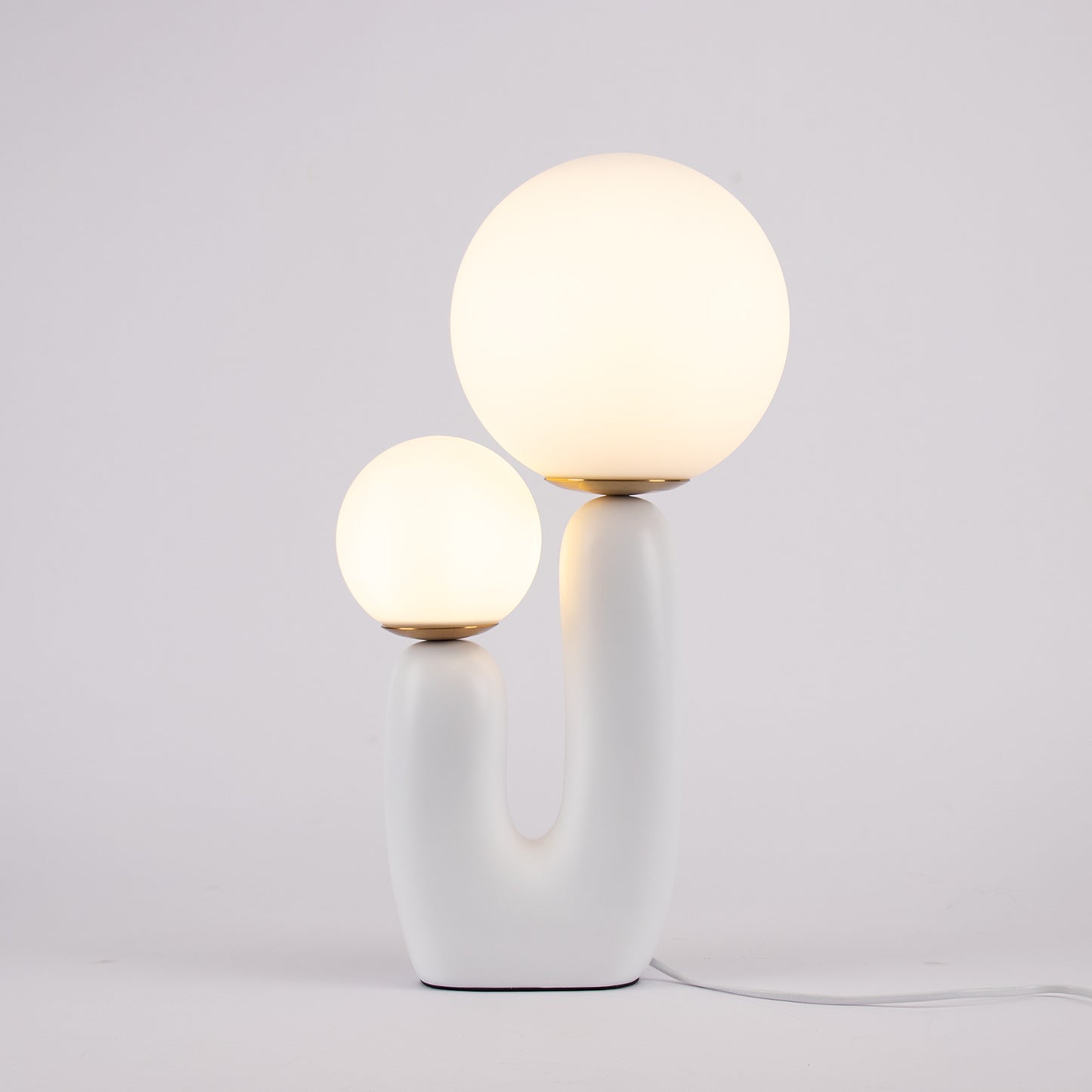 Oo Smooth Table Lamp - Lumpaz