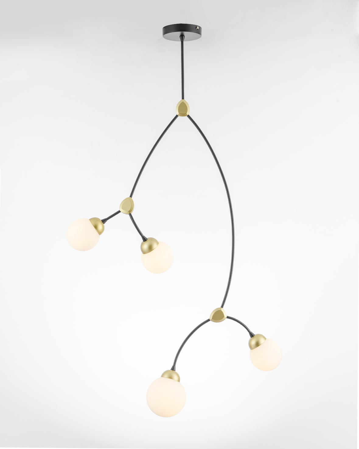 Ivy Vertical Chandelier - Lumpaz